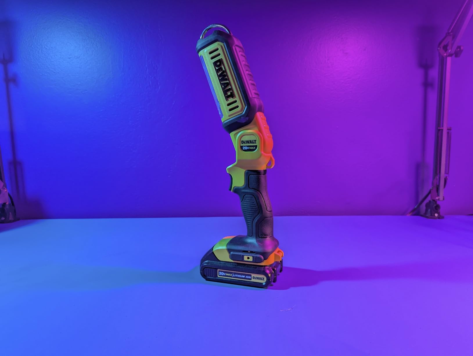DEWALT 20V MAX LED Work Light, Rechargeable Flashlight, Pivoting Head, Bare Tool Only (DCL050) customer photo 2