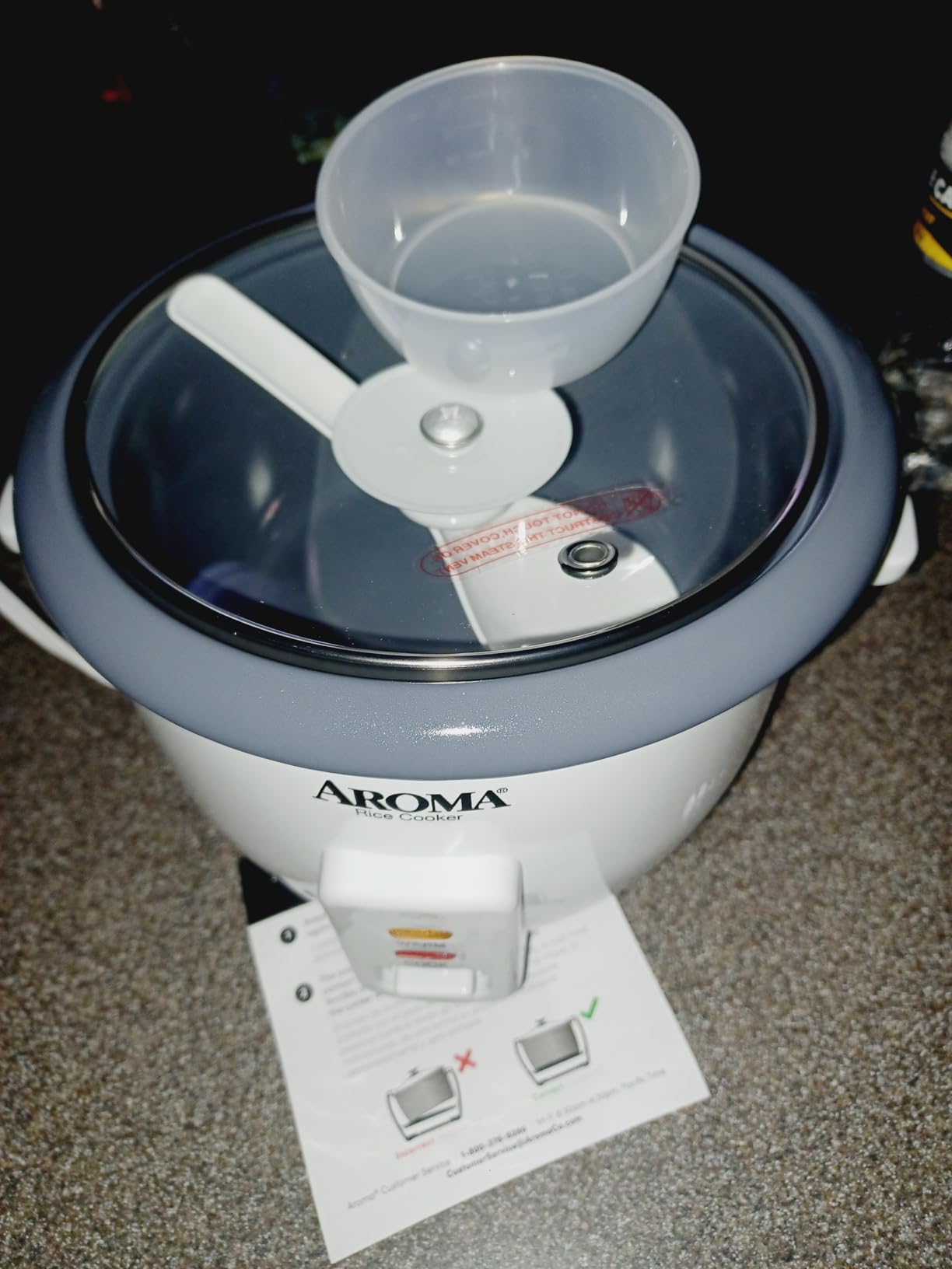 Aroma Housewares Aroma 6-cup (cooked) 1.5 Qt. One Touch Rice Cooker, White (ARC-363NG), 6 cup cooked/ 3 cup uncook/ 1.5 Qt. - Customer Photo 1