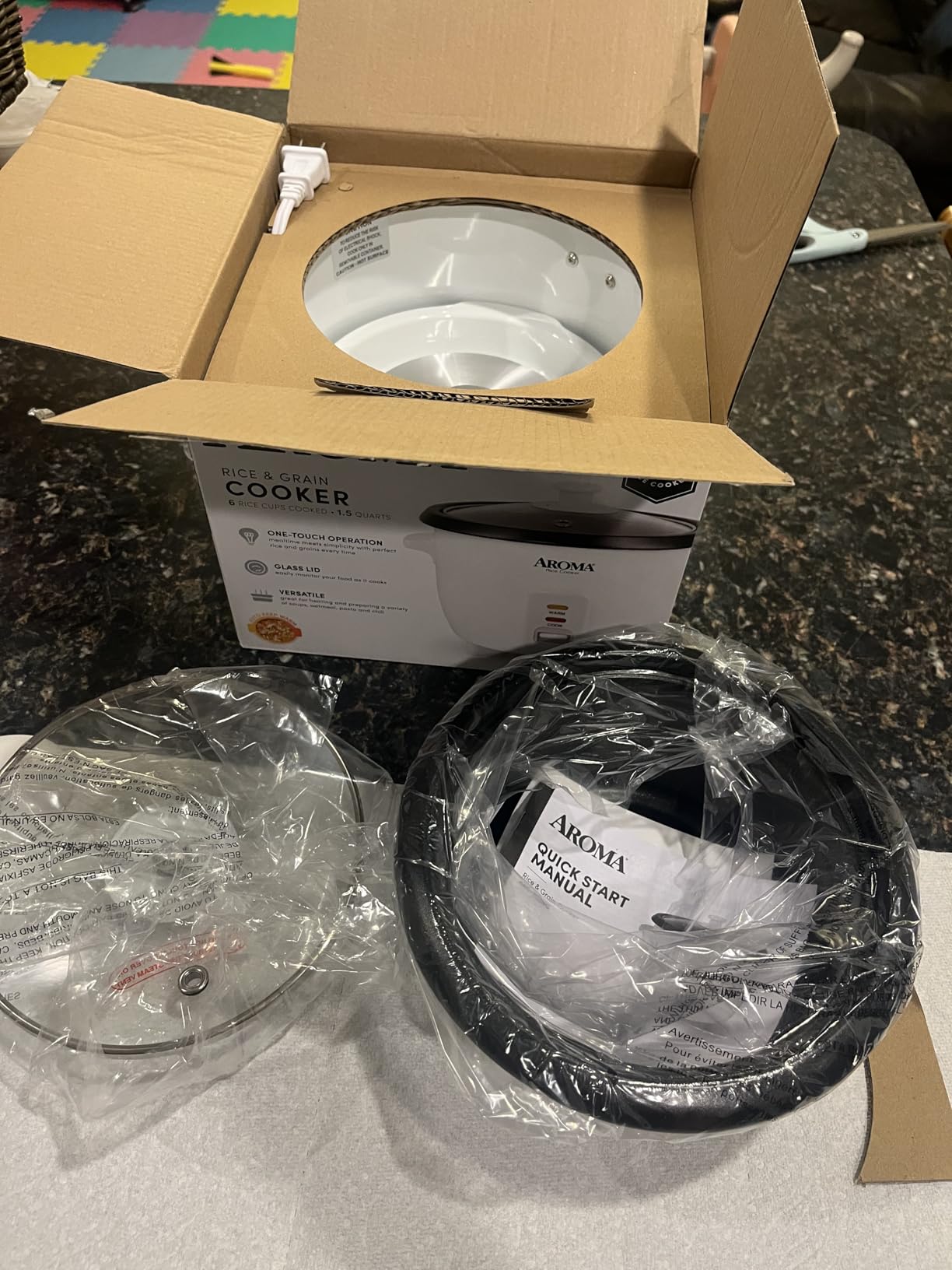 Aroma Housewares Aroma 6-cup (cooked) 1.5 Qt. One Touch Rice Cooker, White (ARC-363NG), 6 cup cooked/ 3 cup uncook/ 1.5 Qt. - Customer Photo
