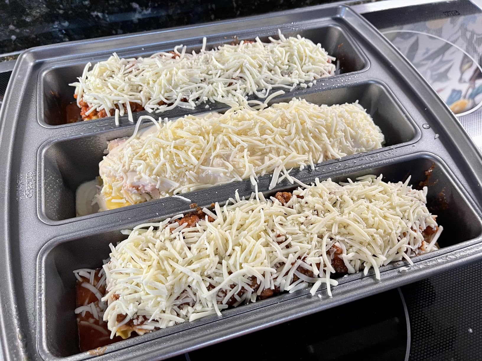 Chicago Metallic Professional Lasagna Trio Pan, Perfect for loaf breads, cakes and more 12.5 by 16 by 3 inches, Silver - Customer Photo 1