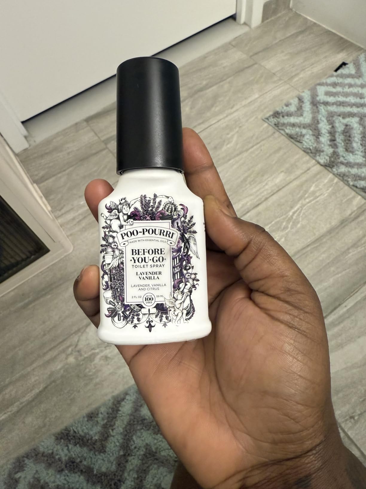 Poo-Pourri Before-You-Go Toilet Spray, Lavender Vanilla, 2 Fl Oz, Up to 100 Uses, Bathroom Odor Deodorizer with Essential Oils for Home or Work, Travel Essentials, TSA Approved Size - Customer Photo 1