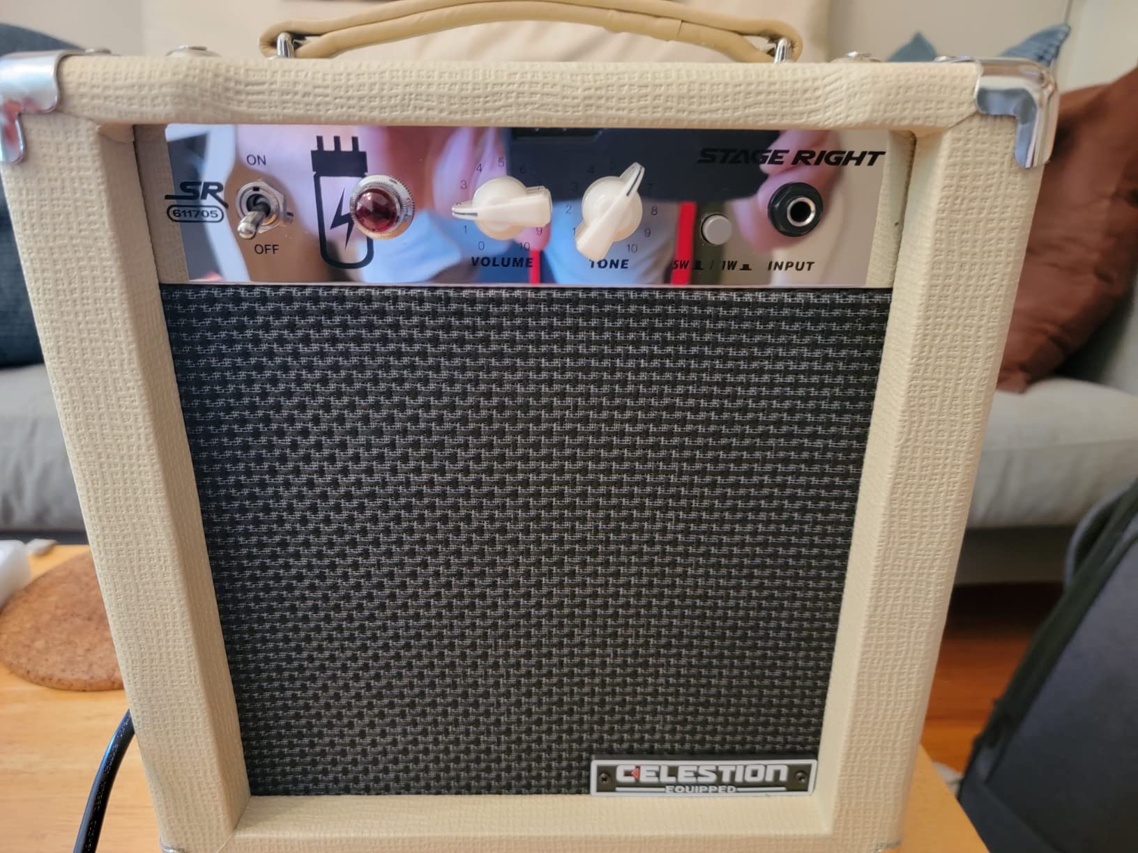 Monoprice 5-Watt, 1x8 Guitar Combo Tube Amplifier with Celestion Speaker - Stage Right Series - Customer Photo 2
