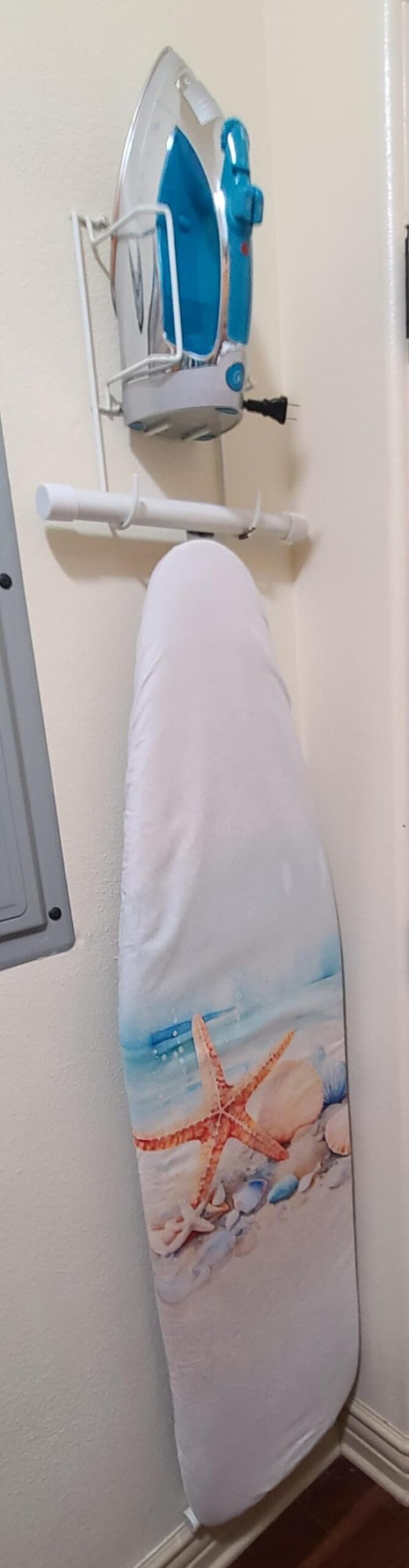 Sunbeam Turbo Steam Iron 1400W Quick Heat Stainless Steel Soleplate Shot of Steam Horizontal and Vertical 3 Way Auto Off 240ml Water Tank White Teal customer photo 2