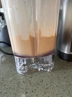 Hamilton Beach Professional Quiet Shield Blender, 1500 Watts Peak Power, 32oz BPA Free Jar, 4 Programs & Variable Speed Dial for Smoothies, Ice Crush, Puree, Silver (58870) - Customer Photo 1
