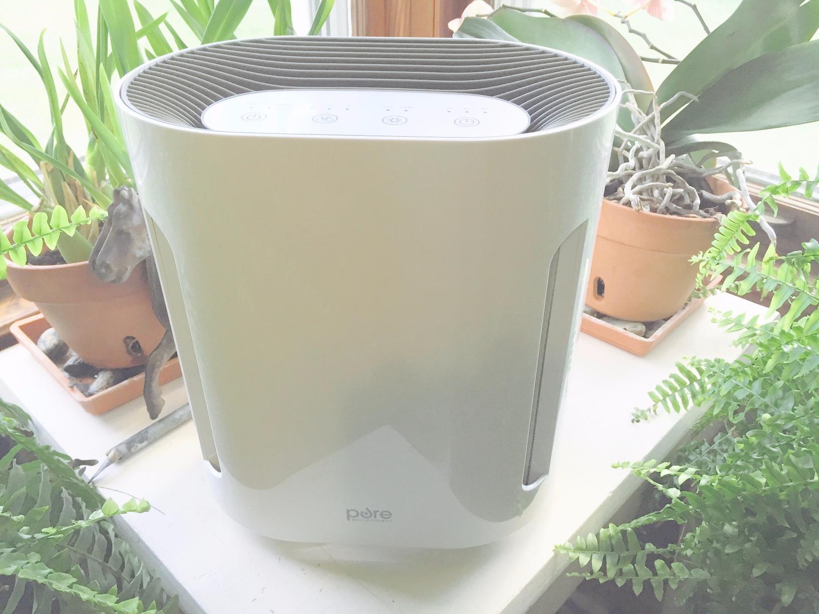 Pure Enrichment PureZone Air Purifier for Bedroom & Living Room, 4-Stage Filtration & UV-C Light, H13 HEPA Filter Helps Remove Bacteria, Pet Hair Dander, Allergens, Germs, Smoke, Dust (White) - Customer Photo 2