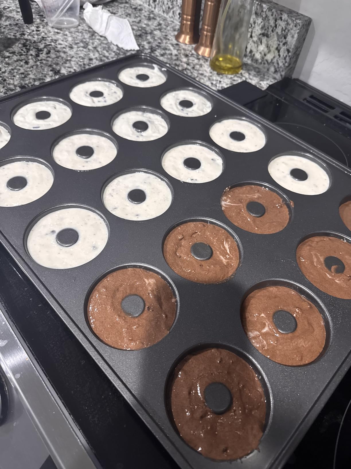Wilton Perfect Results Non-Stick Donut Pan, 20-Cavity Donut Baking Pan, Steel - Customer Photo 2
