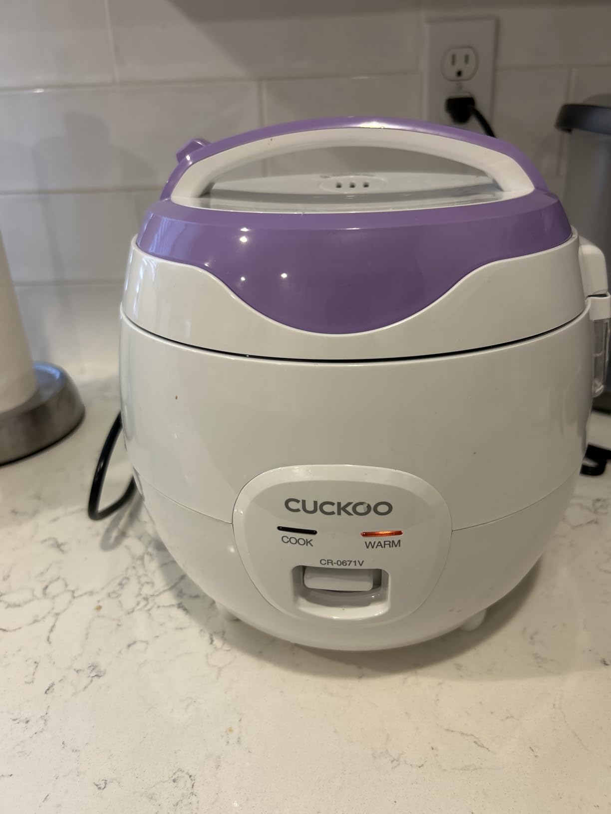 CUCKOO Basic Rice Cooker & Warmer with Nonstick Inner Pot, Rice Cooker 6-Cup Uncooked / 12-Cup Cooked, Easy to Use, Small, Sticky Rice Maker, White / Purple (CR-0671V) - Customer Photo 1
