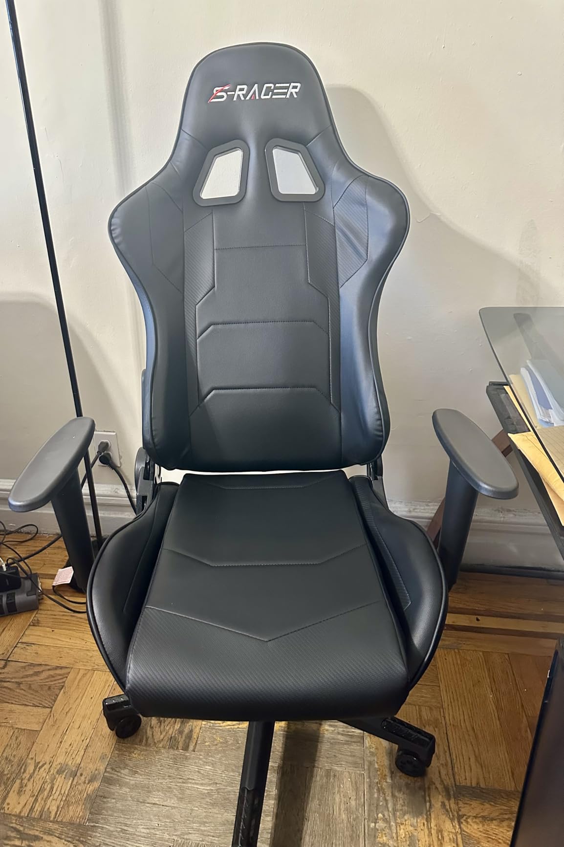 Homall Gaming Chair, Office Chair High Back Computer Chair Leather Desk Chair Racing Executive Ergonomic Adjustable Swivel Task Chair with Headrest and Lumbar Support (White) - Customer Photo 1