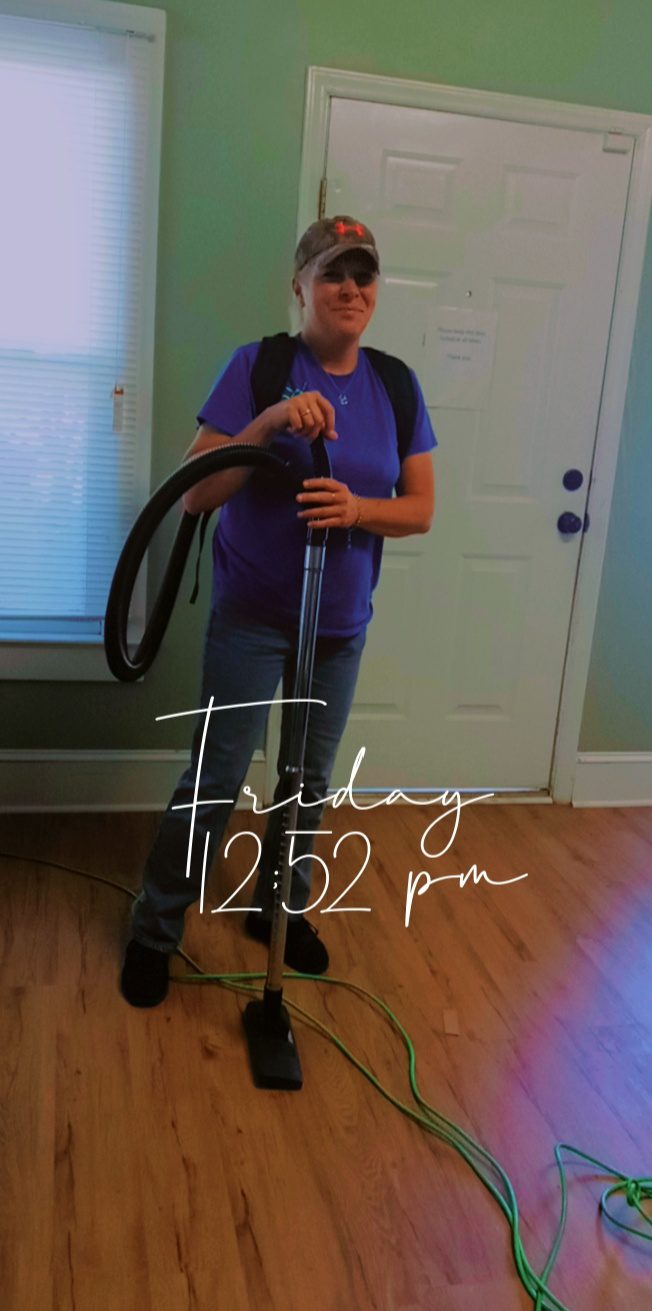 Atrix Ergo Pro Backpack Vacuum Cleaner, 8-Quart HEPA Filtration, 1400W Motor, 106 CFM Suction, Lightweight & Quiet 72 dB, Includes Hose, Wand, Carpet/Hard Floor/Upholstery/Crevice Tools - Customer Photo 1