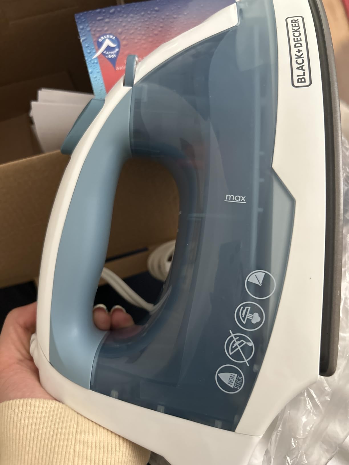 BLACK+DECKER Easy Steam Compact Iron for Clothes, Automatic Shutoff, Nonstick Plate, Light Weight, 1200 Watts - Customer Photo 1