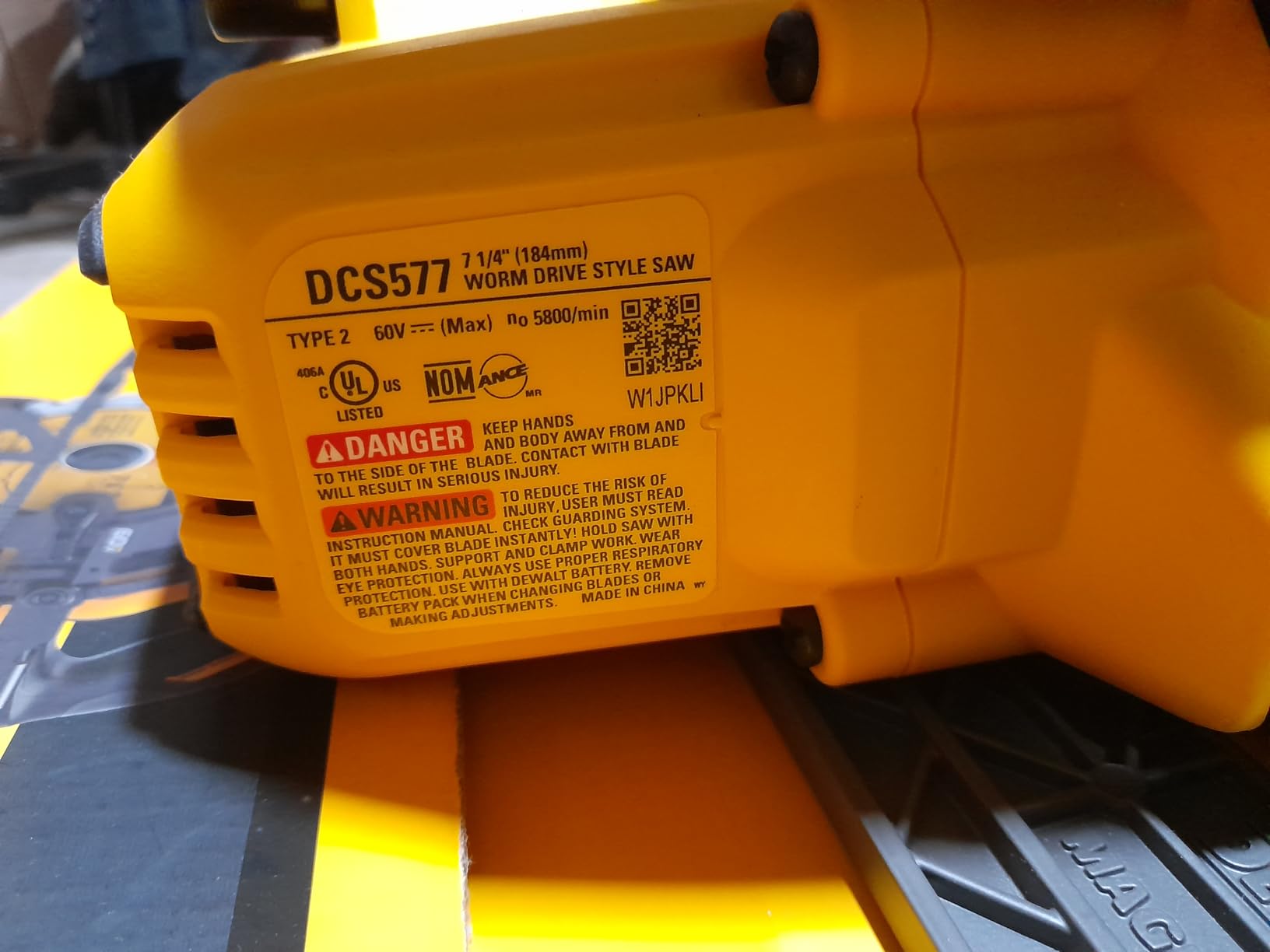 DEWALT FLEXVOLT 60V MAX* Circular Saw for Framing, 7-1/4-Inch, Tool Only - Customer Photo 2