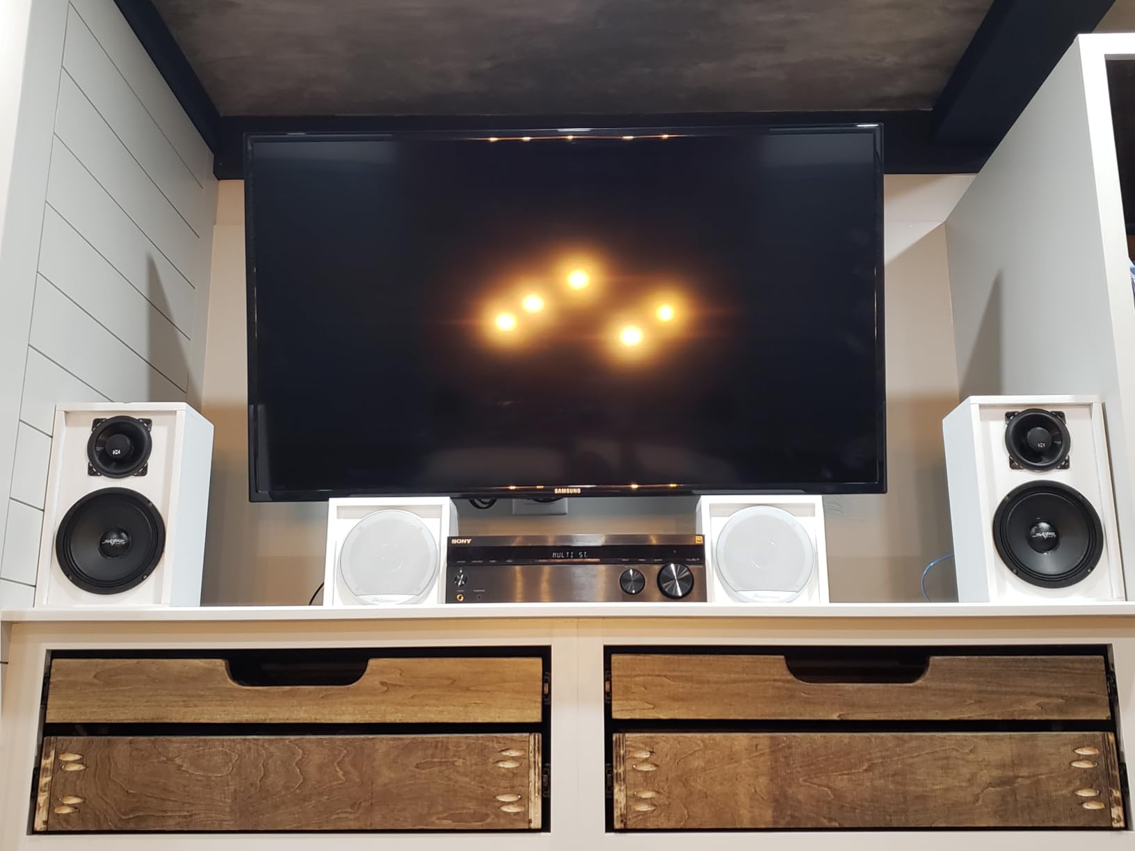 Sony STRDH590 5.2 Channel Surround Sound Home Theater Receiver: 4K HDR AV Receiver with Bluetooth,Black - Customer Photo 1