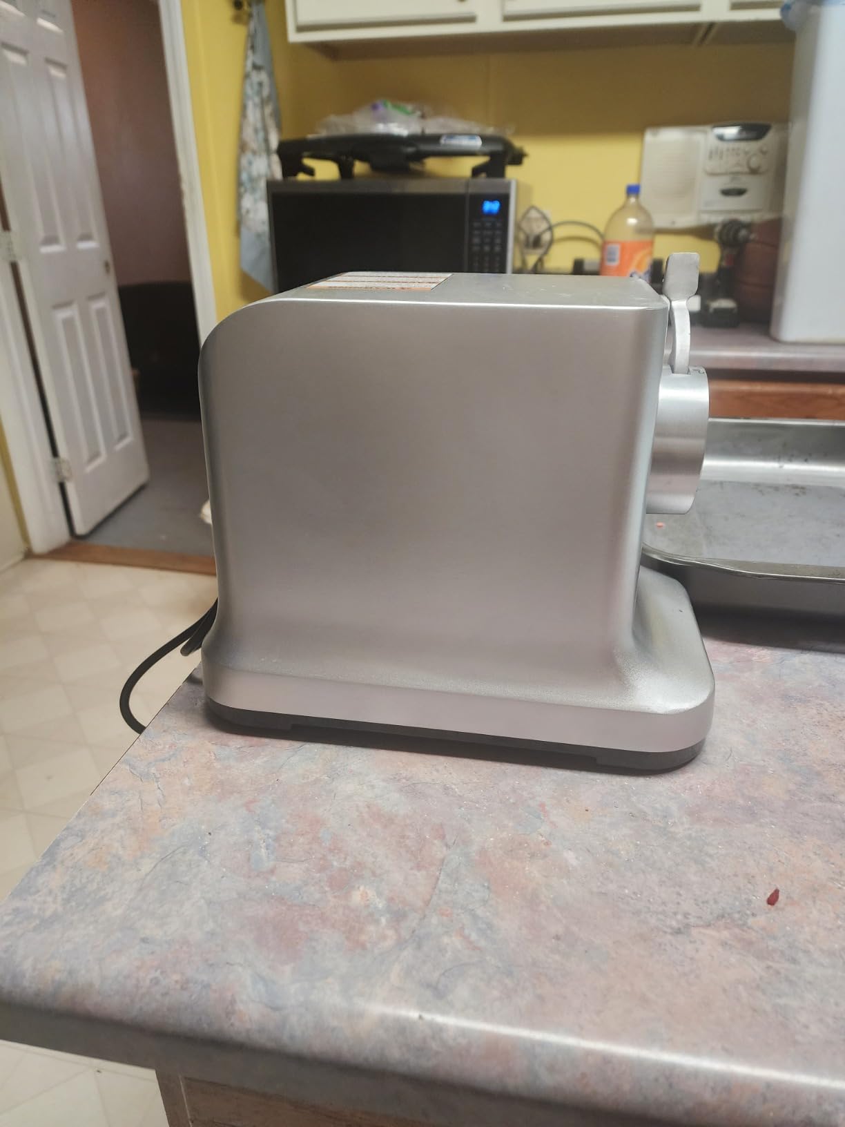 Weston Electric Meat Grinder & Sausage Stuffer, #12 750 Watt, 1 HP Motor, Grinds 4 lbs Per Minute, Includes Stainless Steel Grinding Plates, Die-Cast Aluminum (33-1301-W) - Customer Photo 1