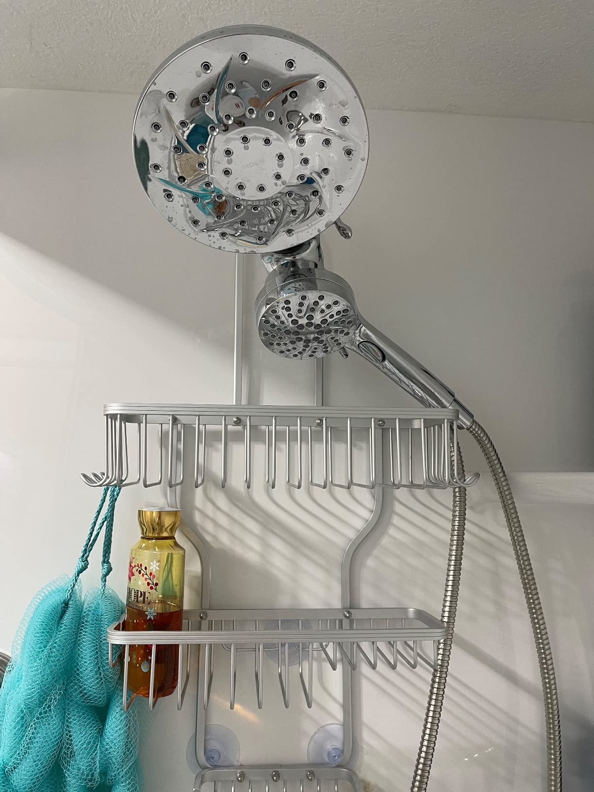 Moen Engage Chrome Magnetix 2-in-1 Combo Rain Showerhead with Detachable Handheld Shower Spray, Featuring Magnetic Docking System, 26009 - Customer Photo 2