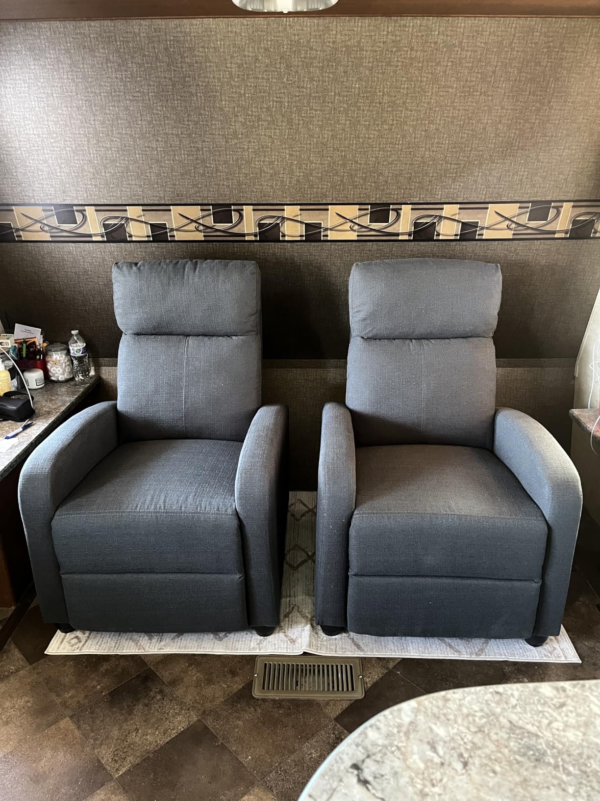 JUMMICO Recliner Chair Adjustable Home Theater Single Recliner Sofa Furniture with Thick Seat Cushion and Backrest Modern Living Room Recliners (Fabric, Aurora Grey) - Customer Photo 2