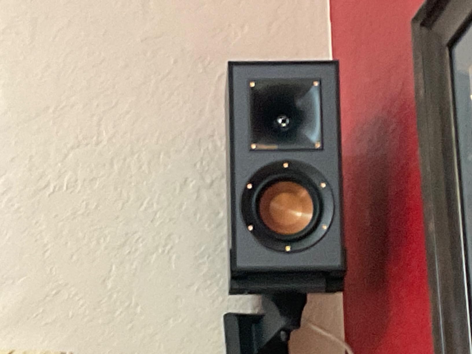 Klipsch R-41M Reference Bookshelf Speakers (Pair), Black - Customer Photo 2