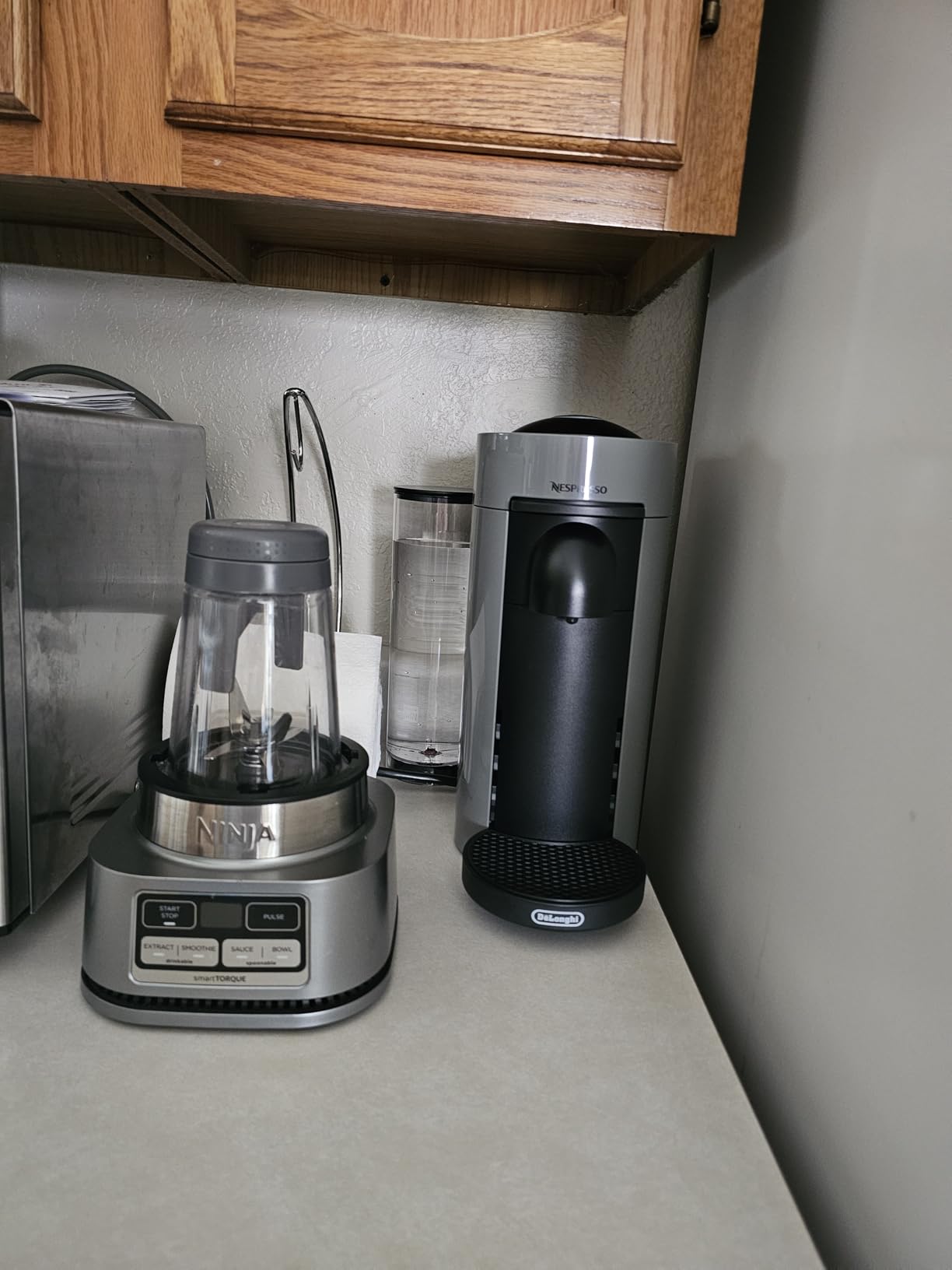Nespresso Vertuo Plus Deluxe Coffee and Espresso Maker by De'Longhi, Matte Black - Customer Photo 1
