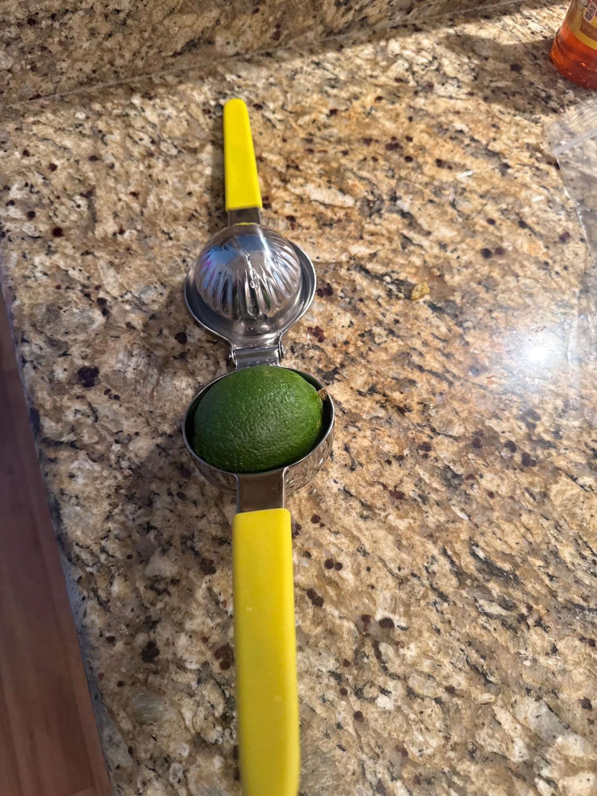 Lemon Squeezer Stainless Steel with Premium Quality Heavy Duty Solid Metal Squeezer Bowl - Large Manual Citrus Press Juicer and Lime Squeezer - Customer Photo 1
