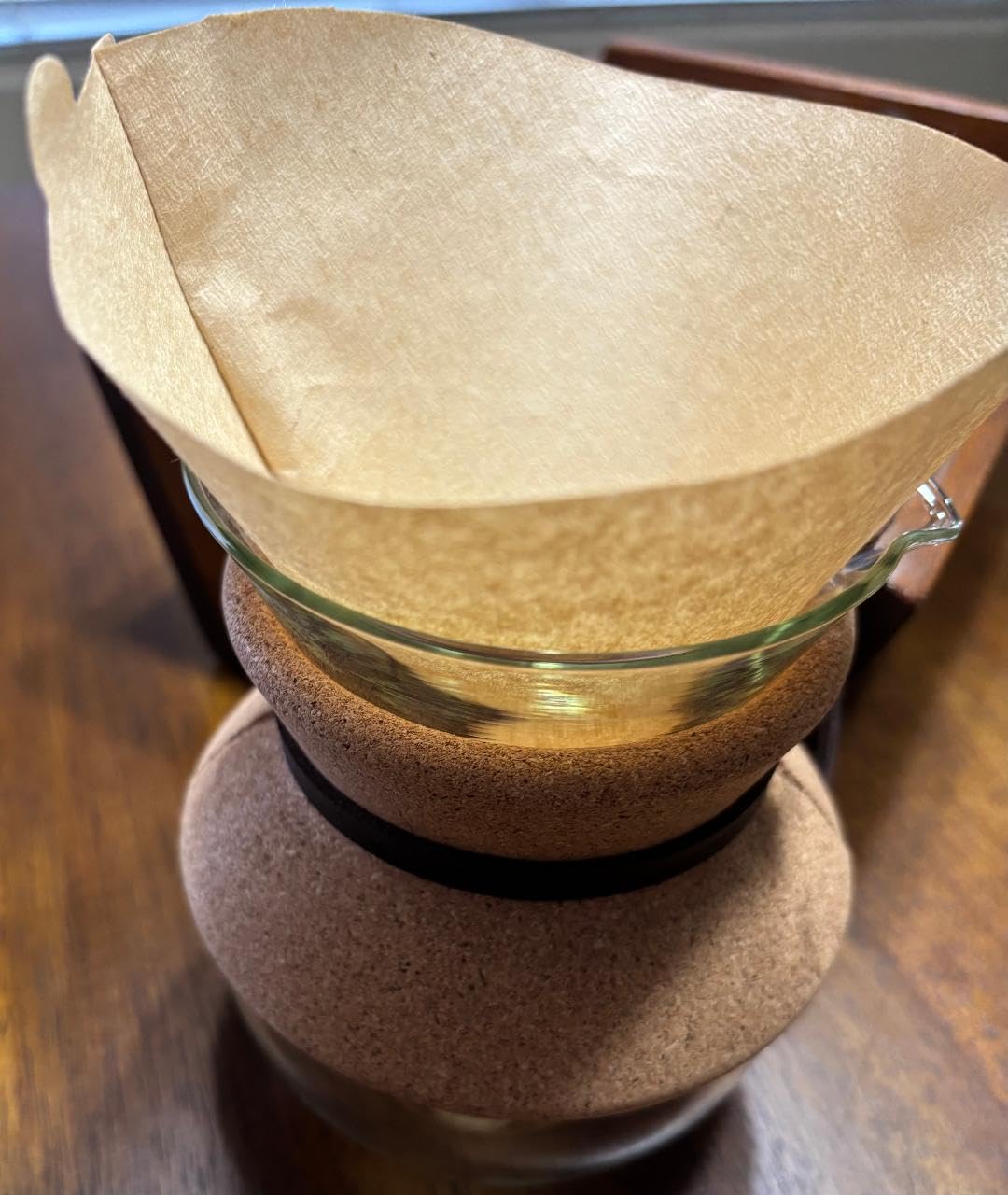 Bodum 34 Oz Pour Over Coffee Maker, High-Heat Borosilicate Glass with Reusable Stainless Steel Filter and Cork Grip - Made in Portugal - Customer Photo 2