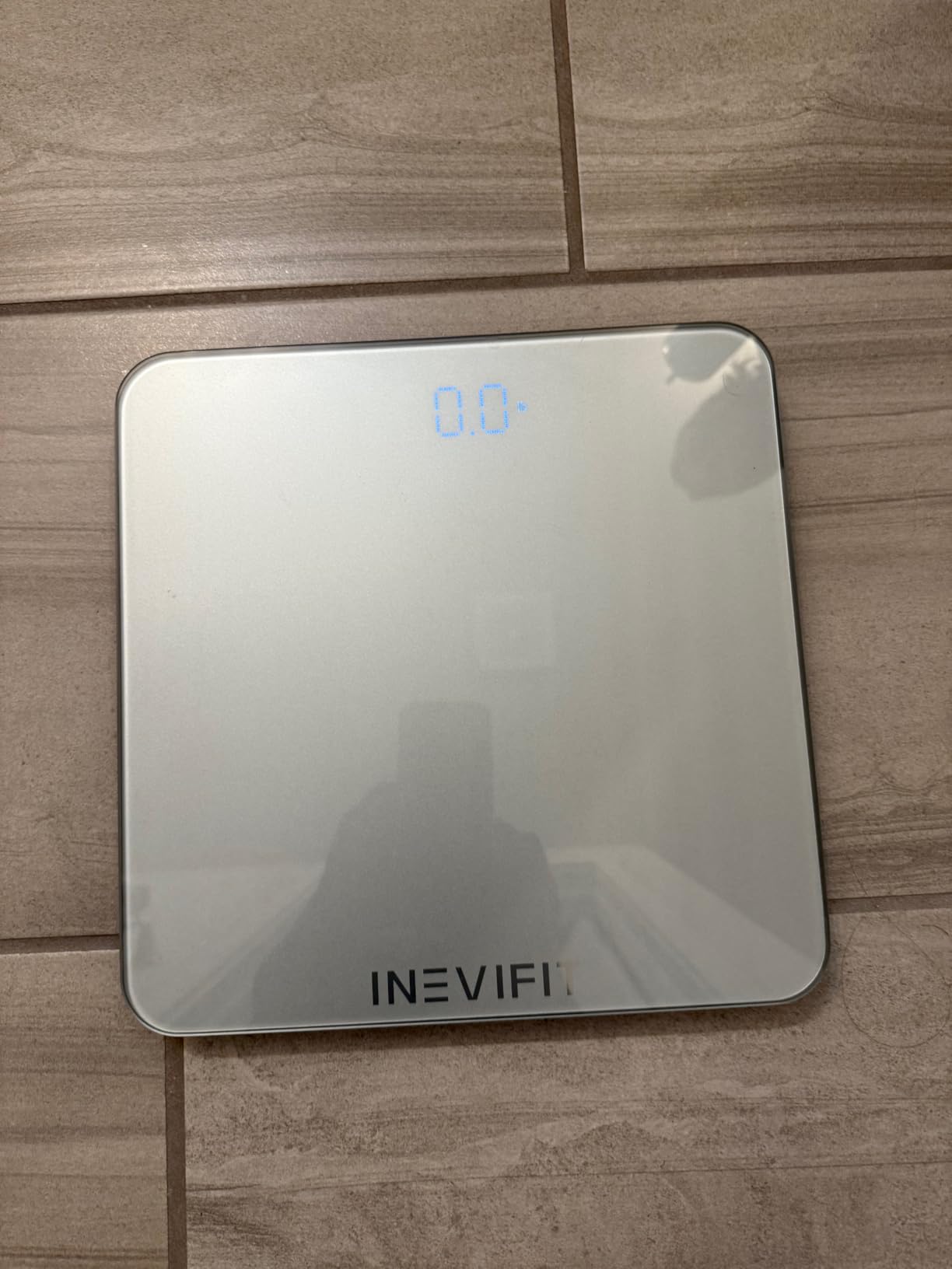 INEVIFIT Bathroom Scale, Highly Accurate Digital Bathroom Body Scale, Measures Weight up to 400 lbs. Includes Batteries - Customer Photo 1