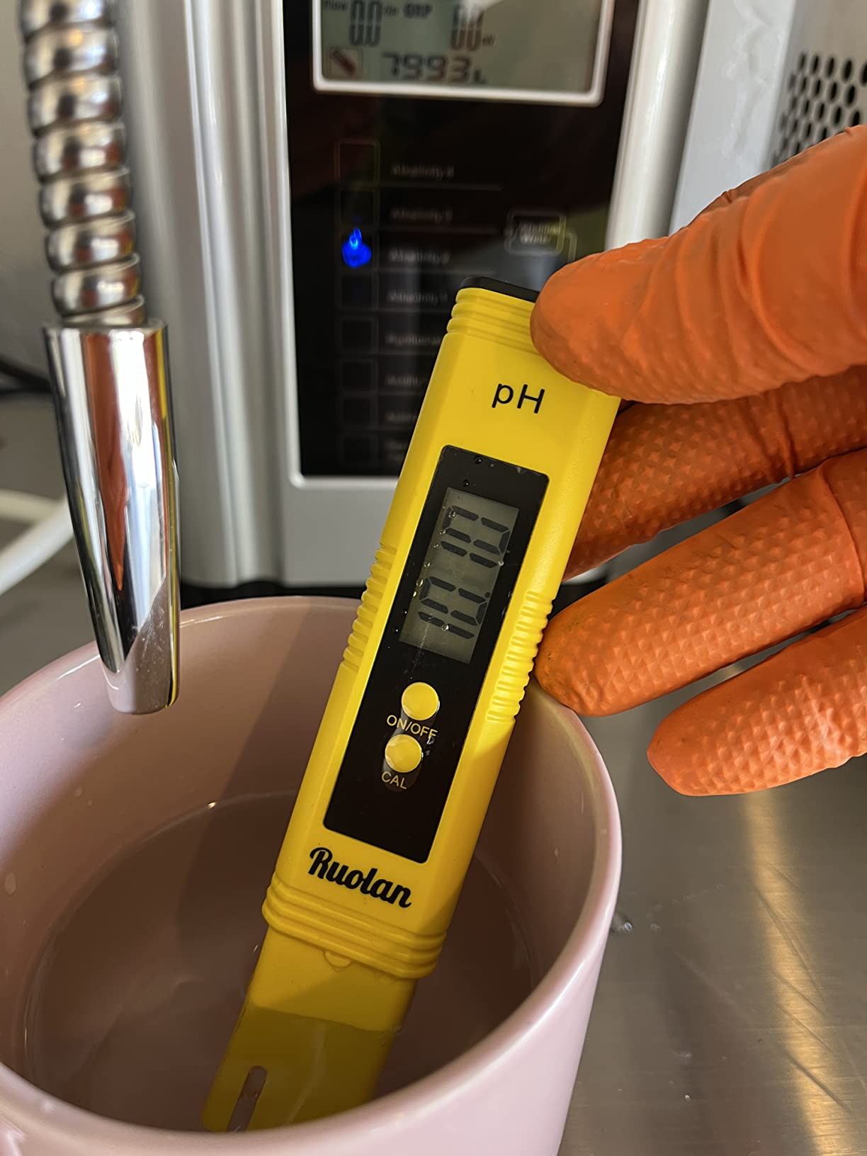 Alkaline Water Ionizer Machine 729, Built-in a Filter, Produces pH 4-10.5 Water, 7 Water Settings, Up to -570mV ORP, 8000L Per Filter, Silver - Customer Photo 2