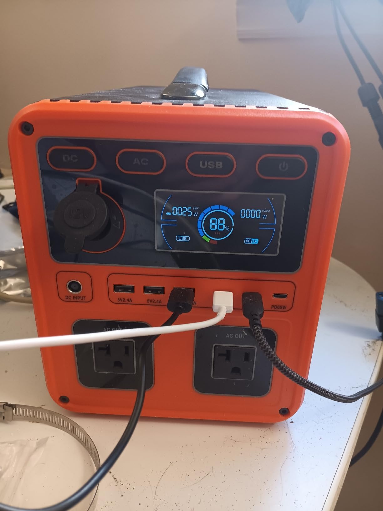 HQST 100 Watt 12V Monocrystalline Solar Panel with Solar Connectors, High Efficiency Module PV Power for Battery Charging Boat, Caravan, RV and Any Other Off Grid Applications - Customer Photo 1