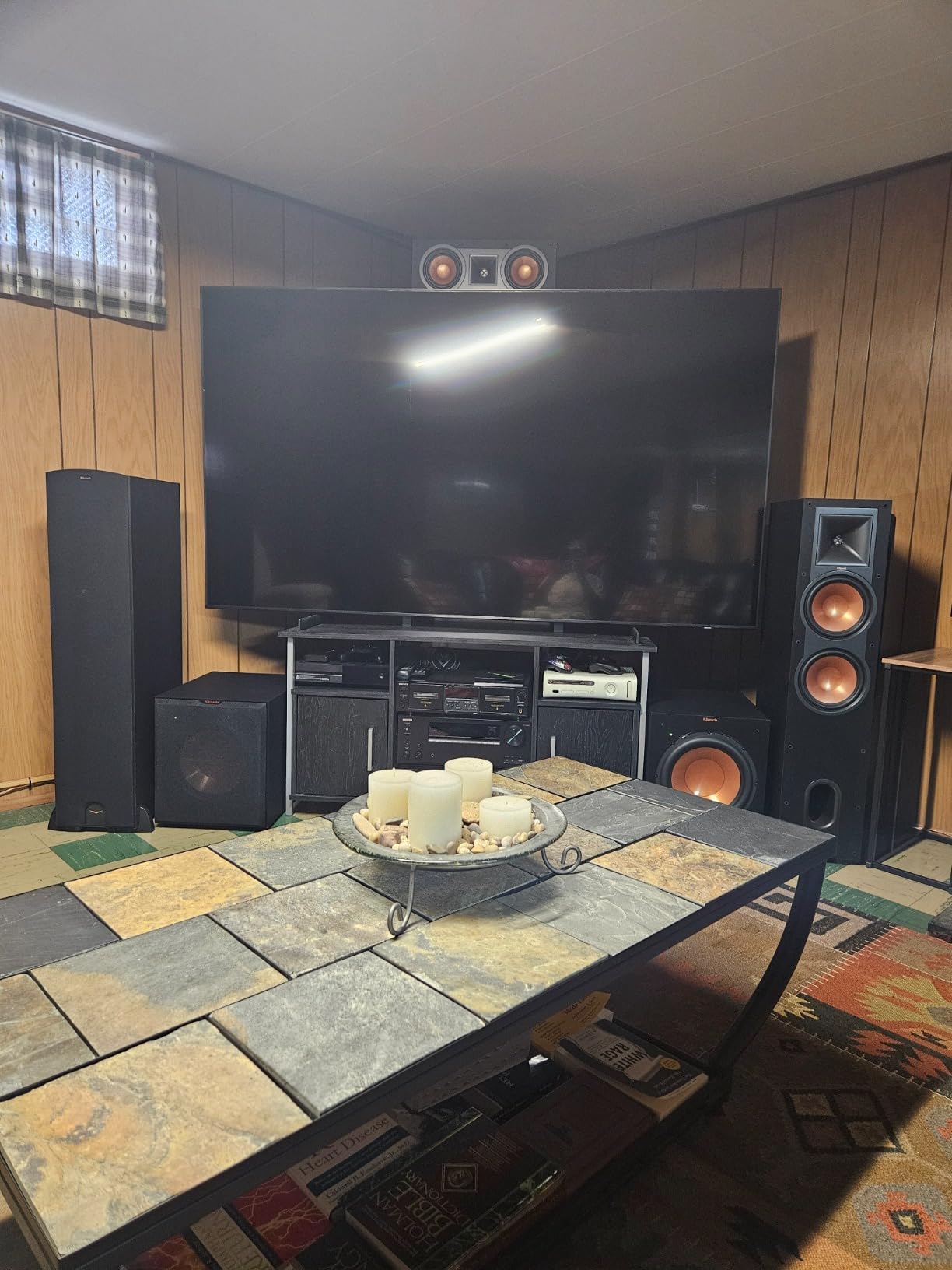 Klipsch Reference R-610F Floorstanding Speaker, Black, Pair - Customer Photo 1