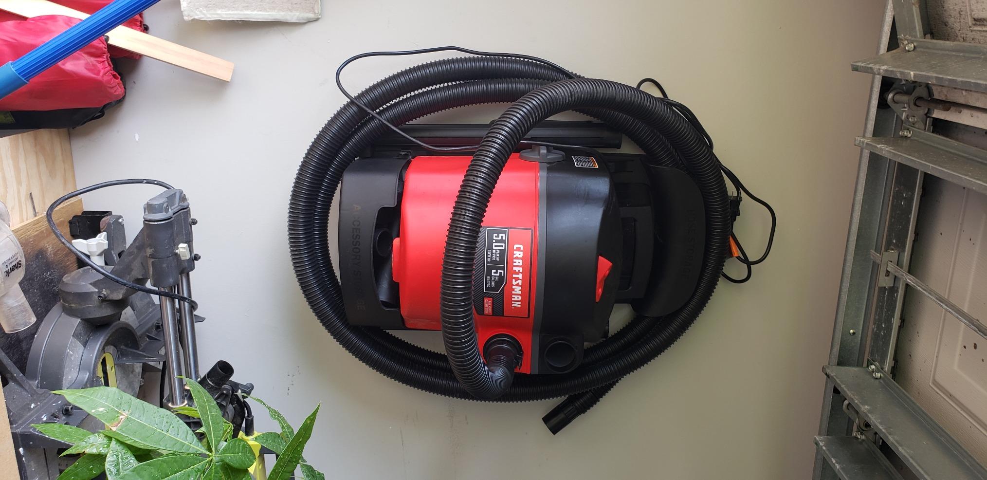 CRAFTSMAN CMXEVBE17925 5 Gallon 5.0 Peak HP Wet Dry Vac, Portable and Wall-Mountable Shop Vacuum with Filter, 2 Hoses and Attachments for Garage and Automotive Cleaning - Customer Photo 1