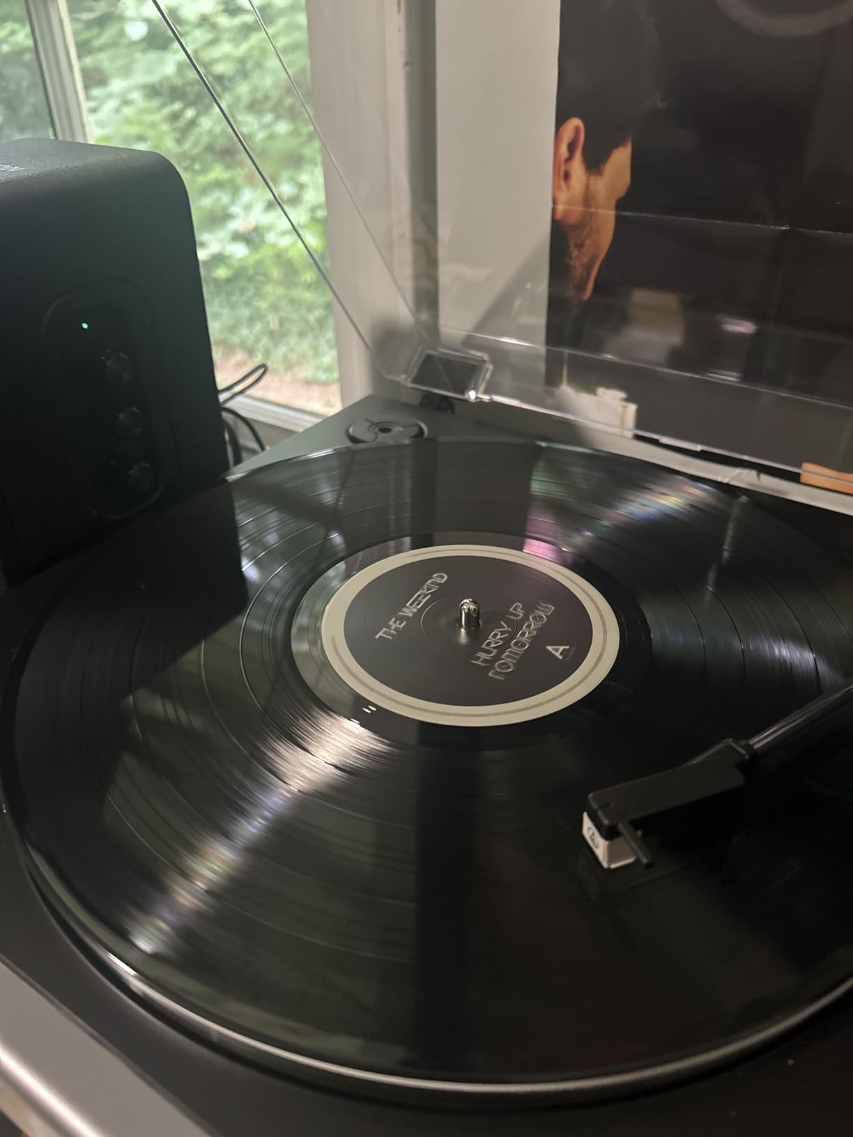 Audio-Technica AT-LP60X-BK Fully Automatic Belt-Drive Stereo Turntable, Black, Hi-Fidelity, Plays 33 -1/3 and 45 RPM Vinyl Records, Dust Cover, Anti-Resonance, Die-Cast Aluminum Platter - Customer Photo 1