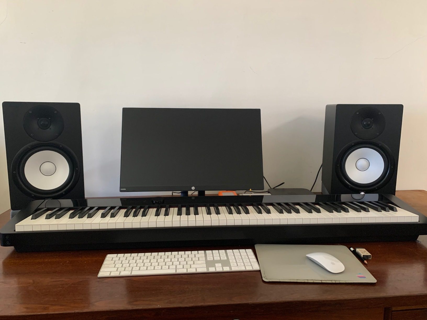 Casio, 88-Key Digital Pianos - Home (PX-S1000WE) - Customer Photo 1