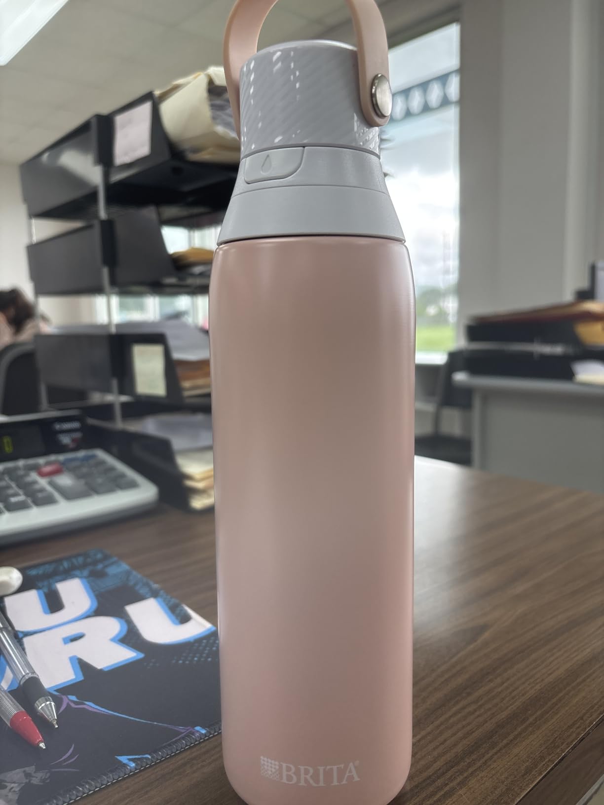 Brita Stainless Steel Premium Filtering Water Bottle, BPA-Free, Reusable, Insulated, Replaces 300 Plastic Water Bottles, Filter Lasts 2 Months or 40 Gallons, Includes 1 Filter, Carbon - 20 oz. - Customer Photo 1