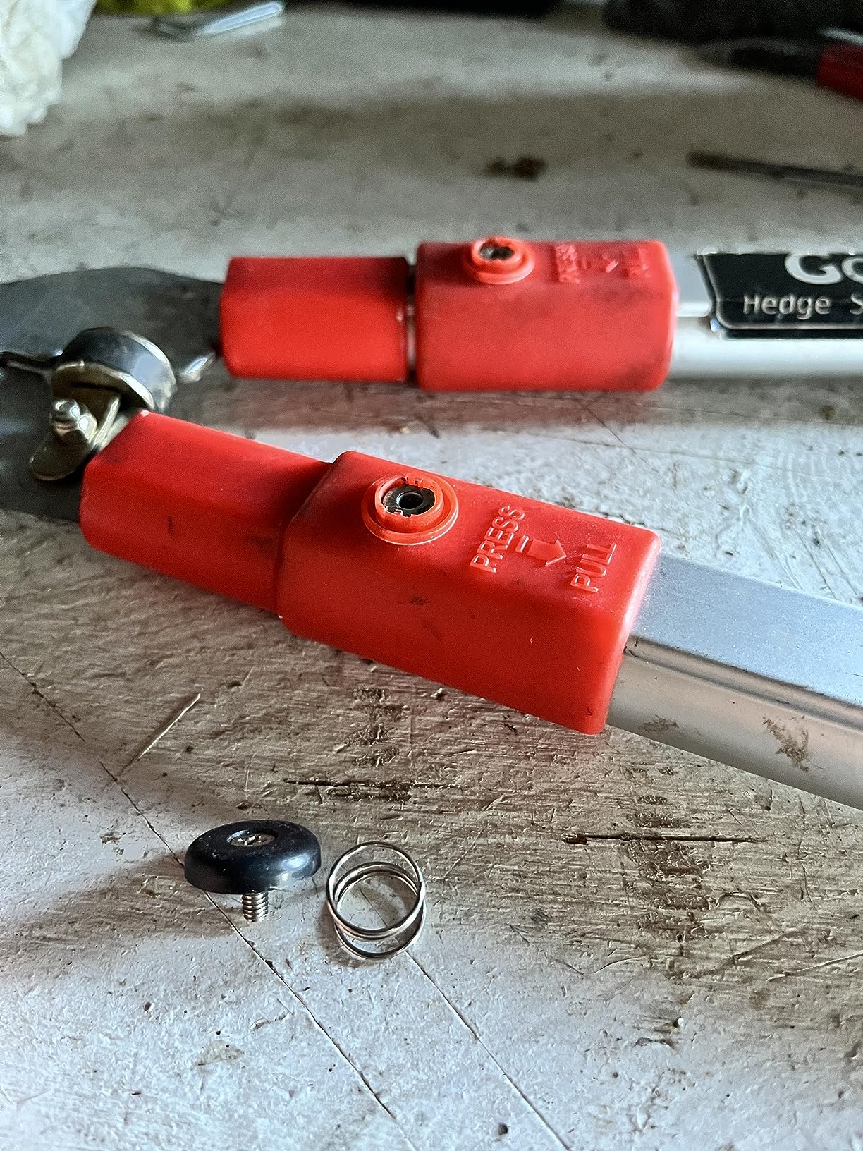 gonicc Professional Adjustable 33