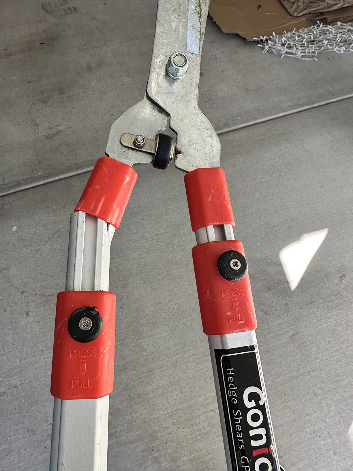 gonicc Professional Adjustable 33