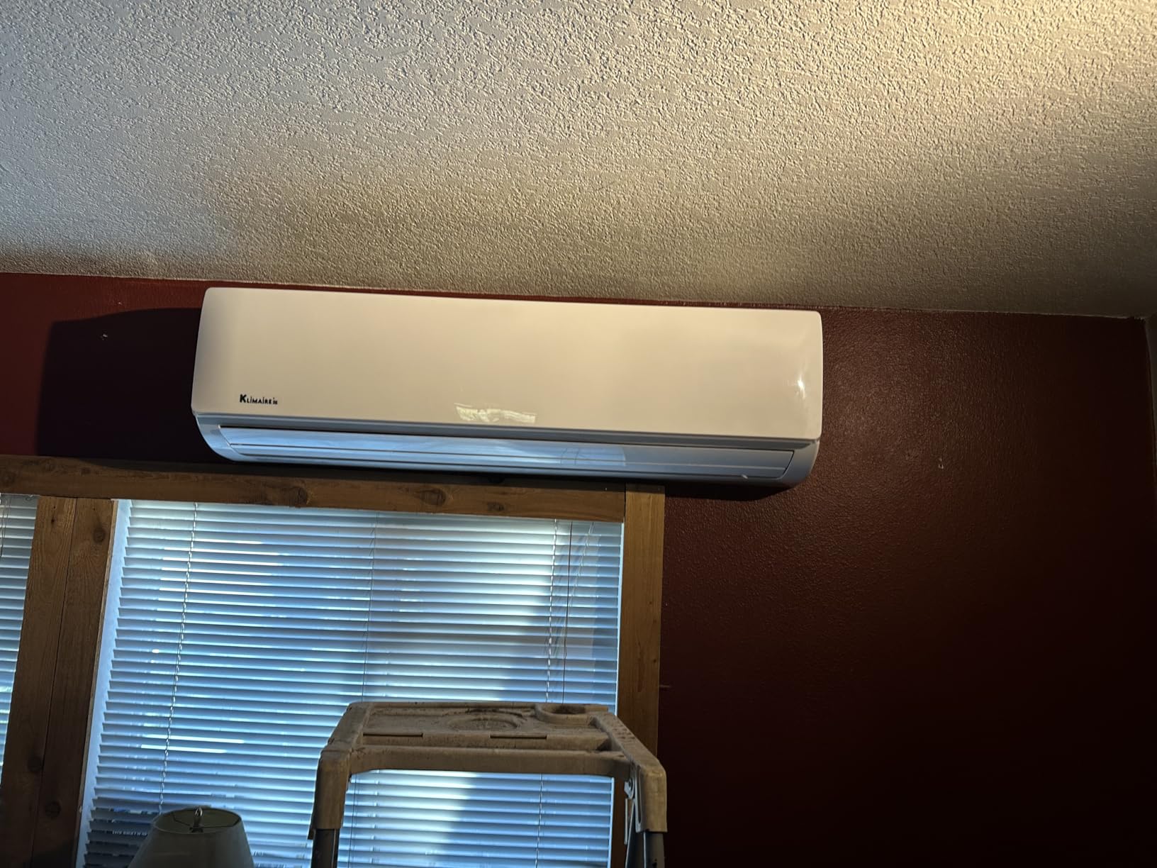 Klimaire 18,000 BTU 19 SEER2 Ductless Mini-Split Inverter A/C Heat Pump System with All-Inclusive 16' Installation Kit, Wall Bracket, Electrical Disconnect -Tight Whip (230V) - Customer Photo 1