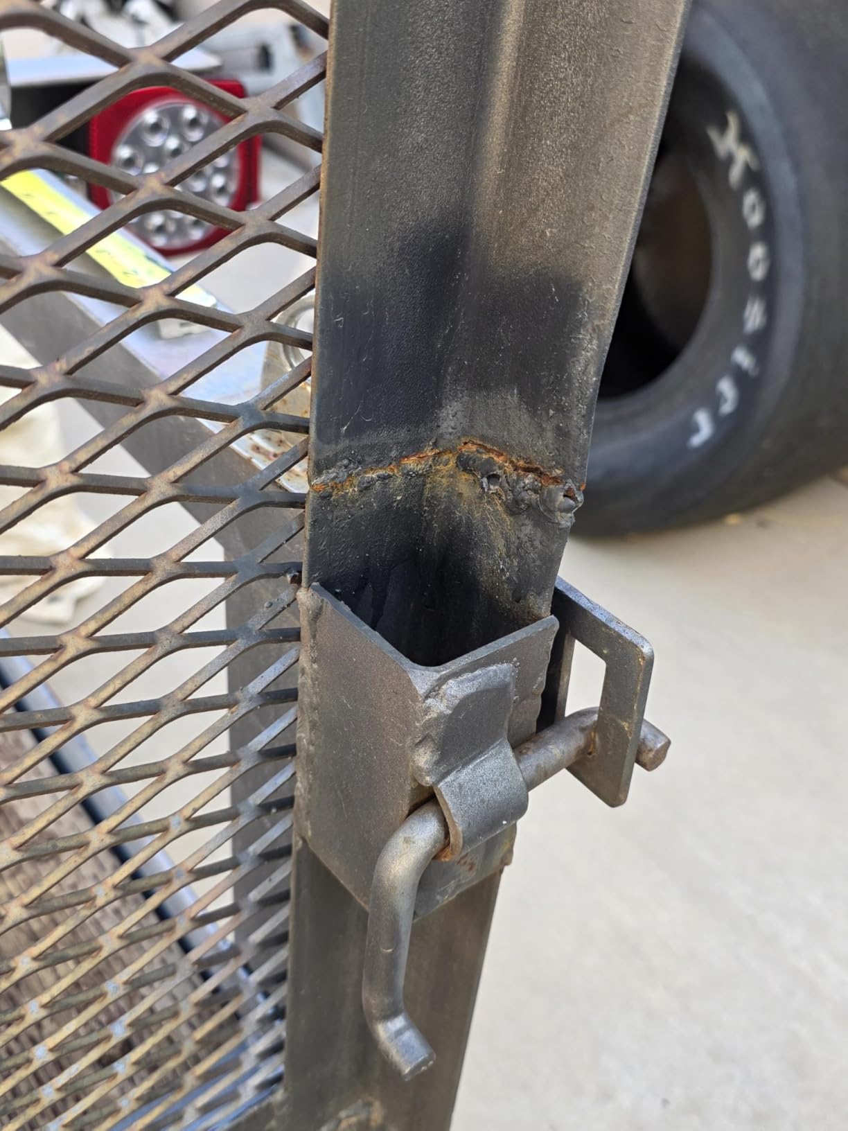 YESWELDER MIG-205DS PRO MIG Welder, 200Amp 110/220V Dual Voltage MIG Welding Machine, 5 in 1 Gas MIG/Flux Core MIG/Spool Gun MIG/Lift TIG/Stick Multiprocess Aluminum MIG Welder, Spool Gun Compatible Customer Review YESWELDER MIG-205DS PRO MIG Welder, 200Amp 110/220V Dual Voltage MIG Welding Machine, 5 in 1 Gas MIG/Flux Core MIG/Spool Gun MIG/Lift TIG/Stick Multiprocess Aluminum MIG Welder, Spool Gun Compatible - Customer Photo 2