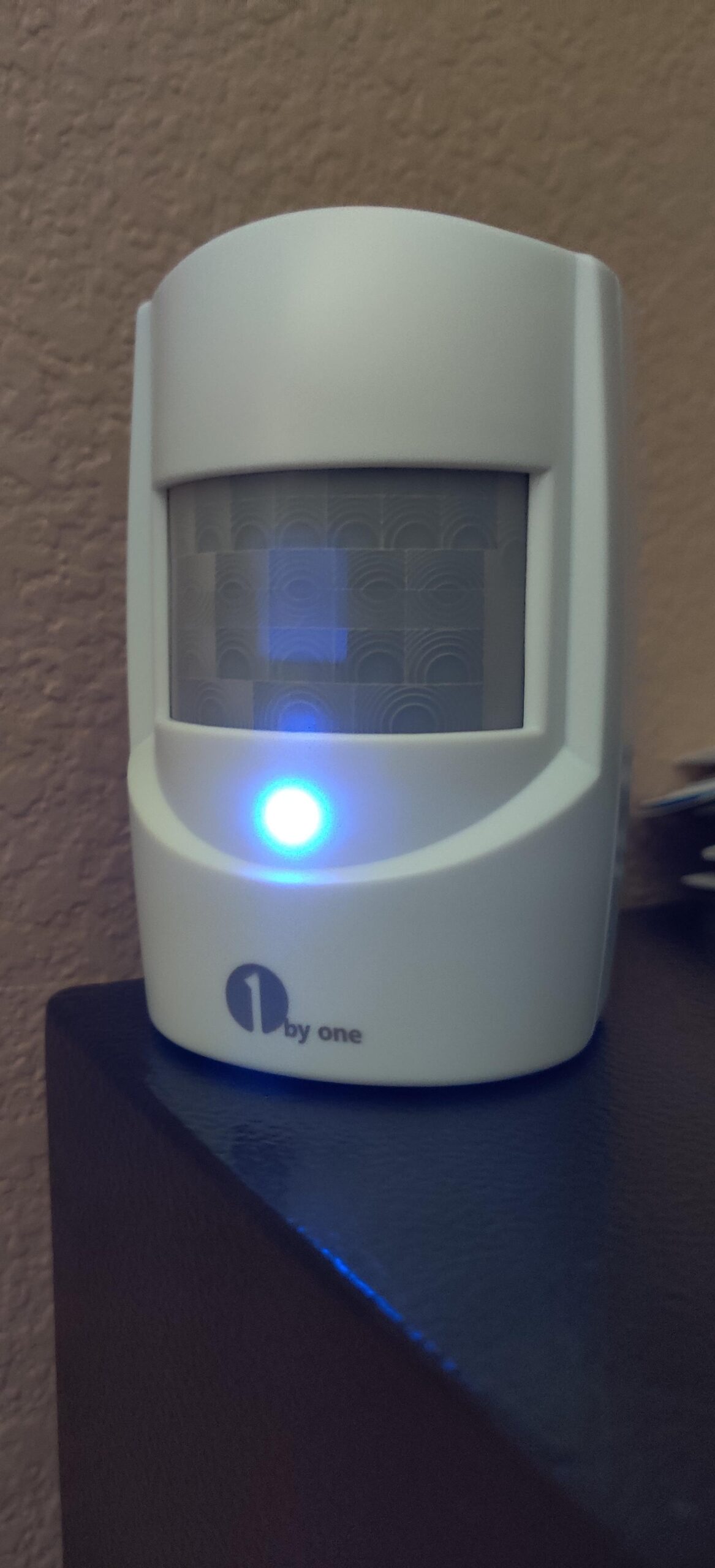 1byone Driveway Alarm, Home Security Alert System with 36 Melodies, 1 Plug-in Receiver and 2 Weatherproof PIR Motion Detector, 1000ft Wireless Transmission Range and 24ft PIR Detection Range - Customer Photo 1