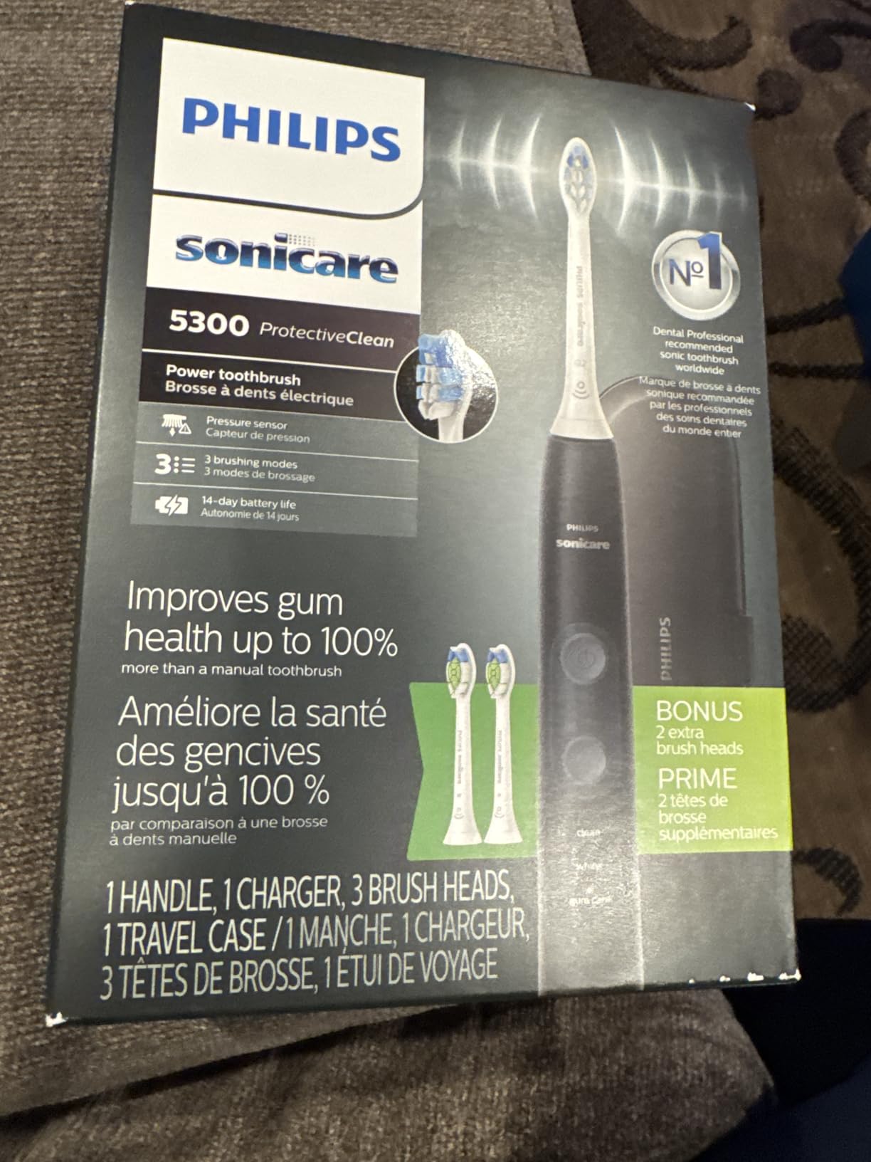 Philips Sonicare ProtectiveClean 5300 Rechargeable Electric Toothbrush, with Pressure Sensor, 3 Cleaning Modes, SmarTimer and QuadPacer, with 2 Bonus Brush Heads, Travel Case, Black, Model HX6423/34 - Customer Photo 2