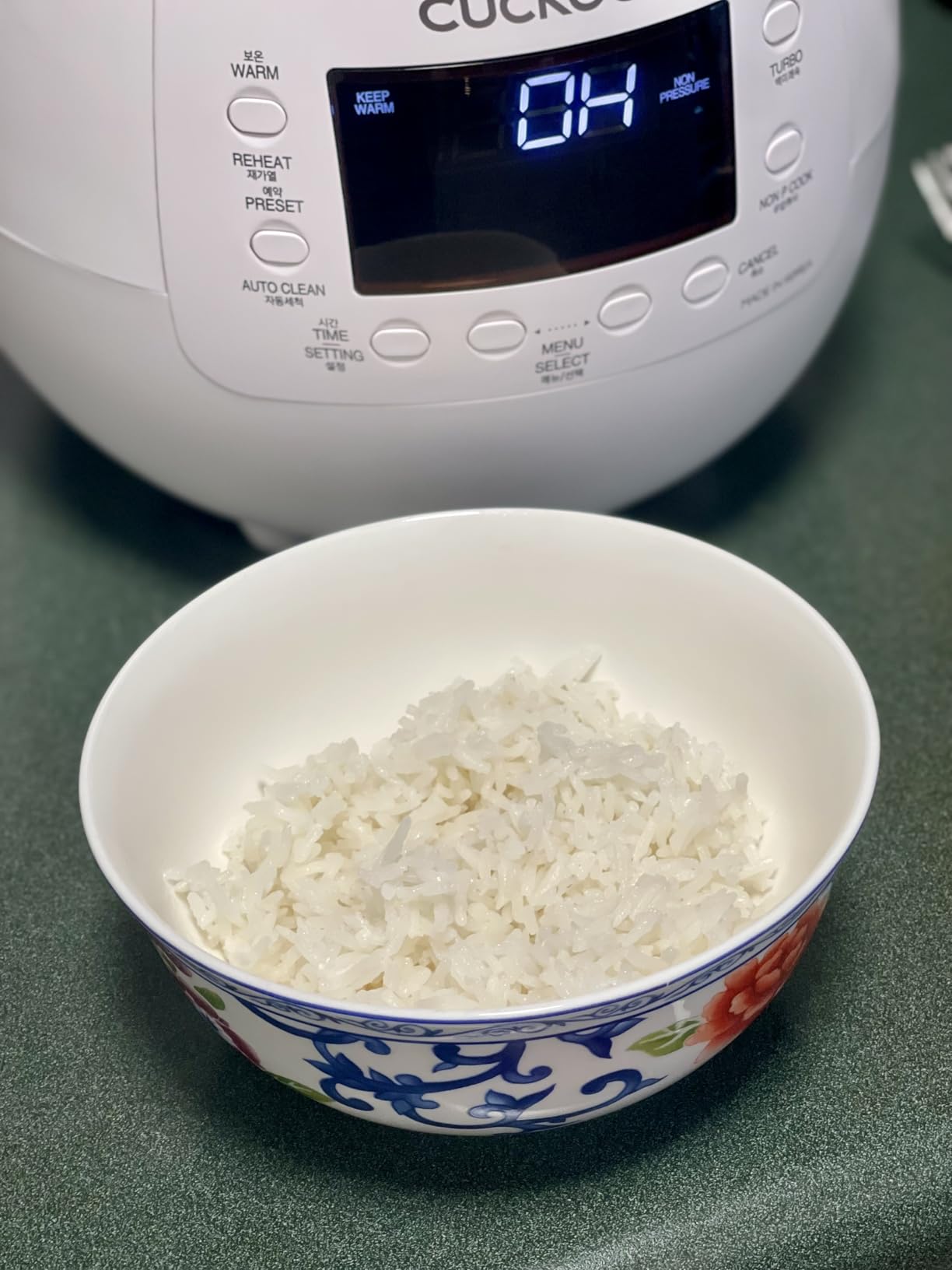 CUCKOO CRP-RT0609FW 6-Cup (Uncooked) / 12-Cup (Cooked) Twin Pressure Rice Cooker & Warmer with Nonstick Inner Pot, 14 Menu Options, Safe Steam Release, 3 Voice Guide, Auto Clean (White) - Customer Photo 2