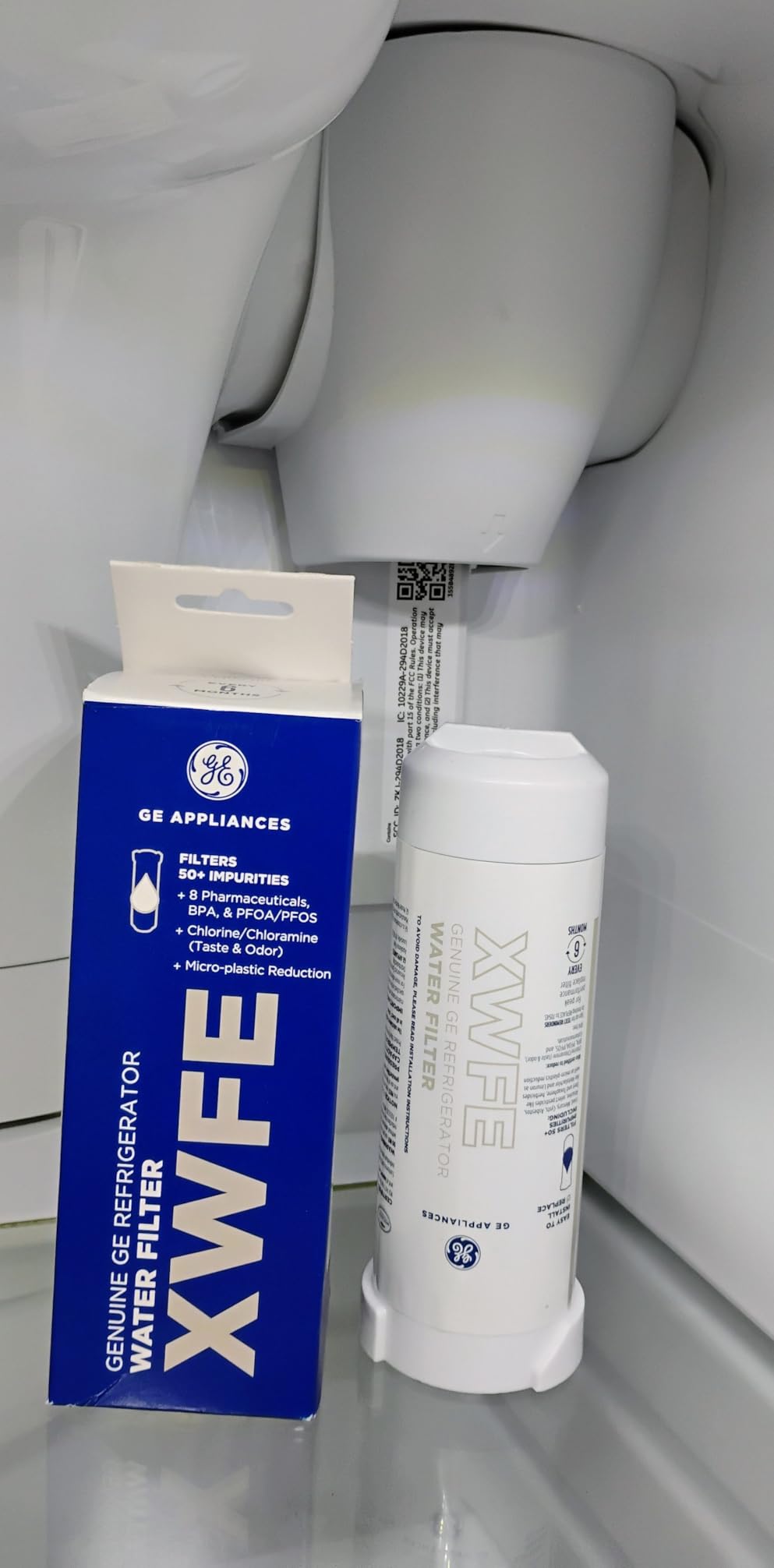 GE XWFE Refrigerator Water Filter, Genuine Replacement Filter, Certified to Reduce Lead, Sulfur, and 50+ Other Impurities, Replace Every 6 Months for Best Results, Pack of 1 - Customer Photo 1