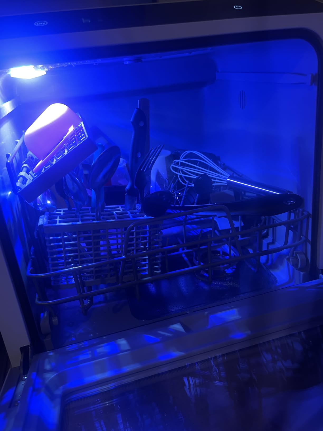 NOVETE Portable Countertop Dishwashers, Compact Dishwashers with 5L Built-in Water Tank & Inlet Hose, 5 Washing Programs, Baby Care, Air-Dry Function and LED Light for Small Apartments - Customer Photo 1