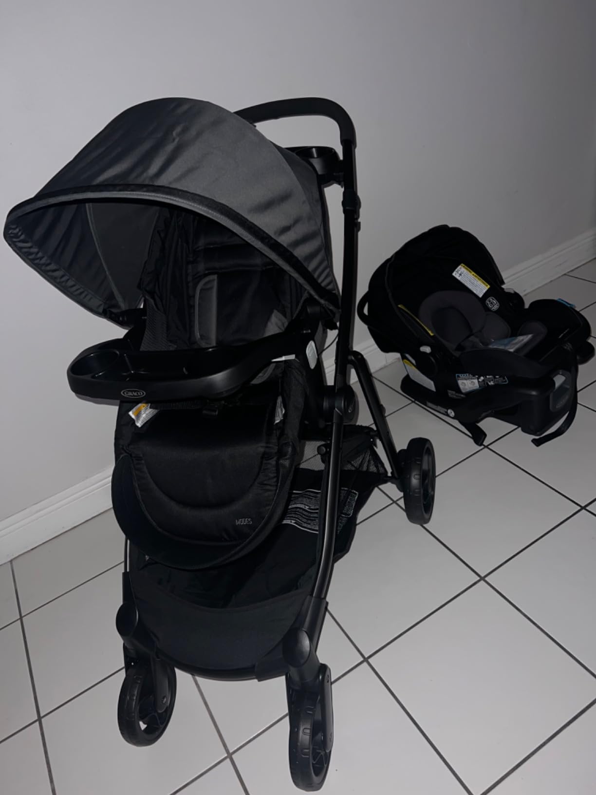 Graco Redmond Modes Pramette Stroller, 3-in-1 Convertible: Car Seat Carrier, Infant Pramette to Toddler Stroller with Reversible Seat and One-hand Fold - Customer Photo 1