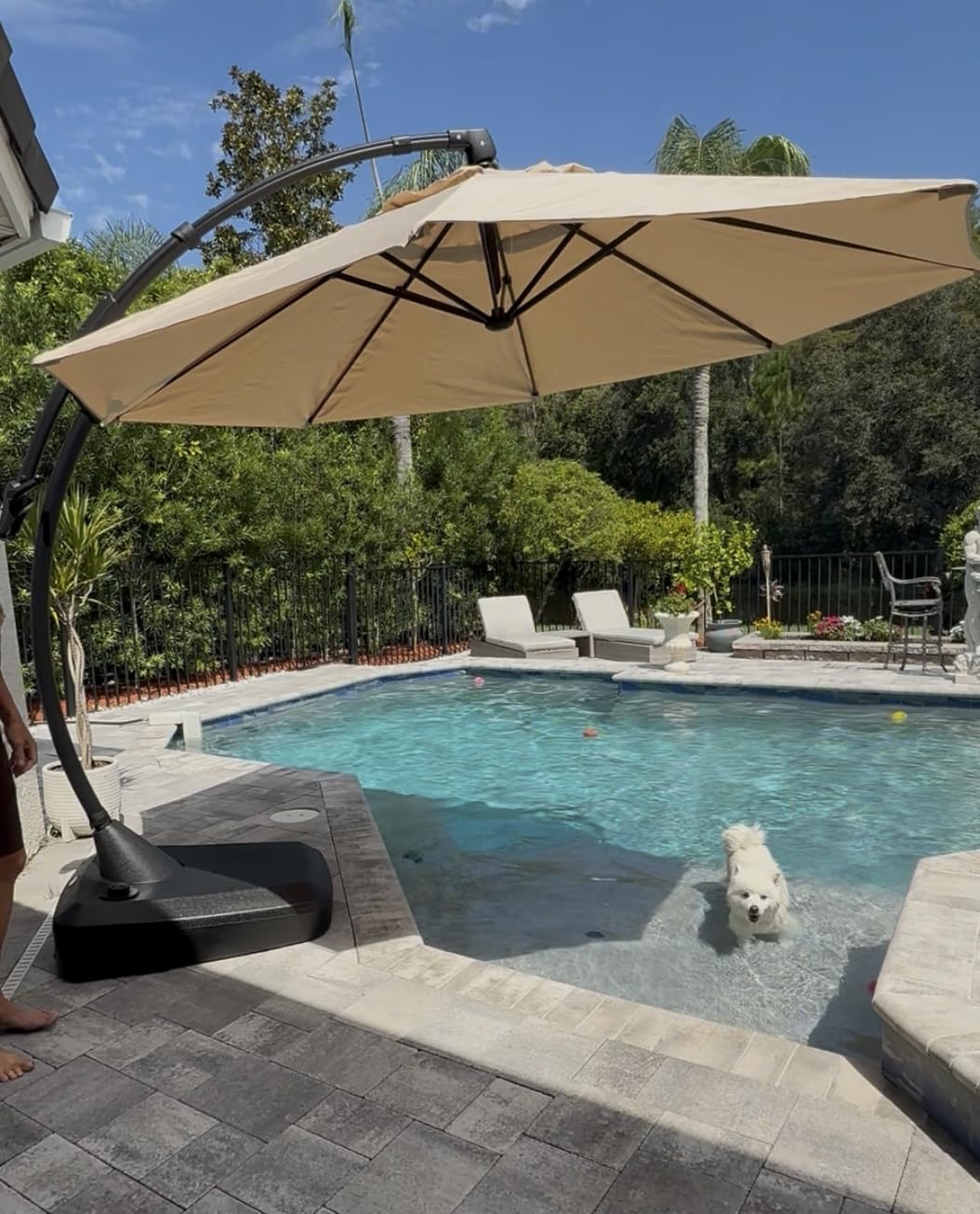 Grand patio 11FT Cantilever Umbrella with Base Outdoor Large Round Aluminum Offset Umbrella for Patio Garden Backyard (Champagne, 11 FT) Customer Review Grand patio 11FT Cantilever Umbrella with Base Outdoor Large Round Aluminum Offset Umbrella for Patio Garden Backyard (Champagne, 11 FT) - Customer Photo 2