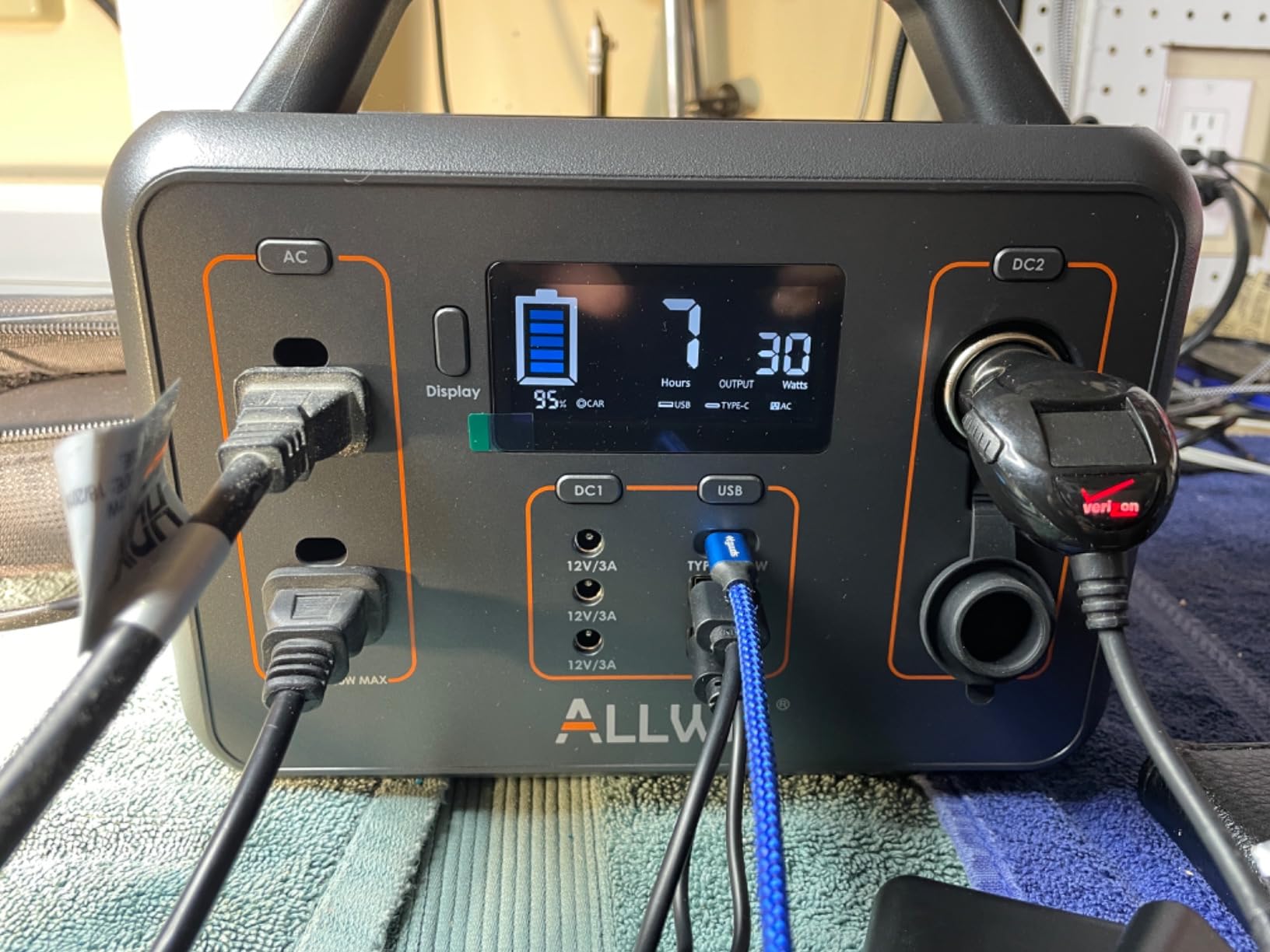 ALLWEI Portable Power Station 300W, 280Wh Solar Generator with 110V Pure Sine Wave AC Outlet, Backup Lithium Battery Generator for CPAP Outdoor RV Camping Emergency Home Use - Customer Photo 1
