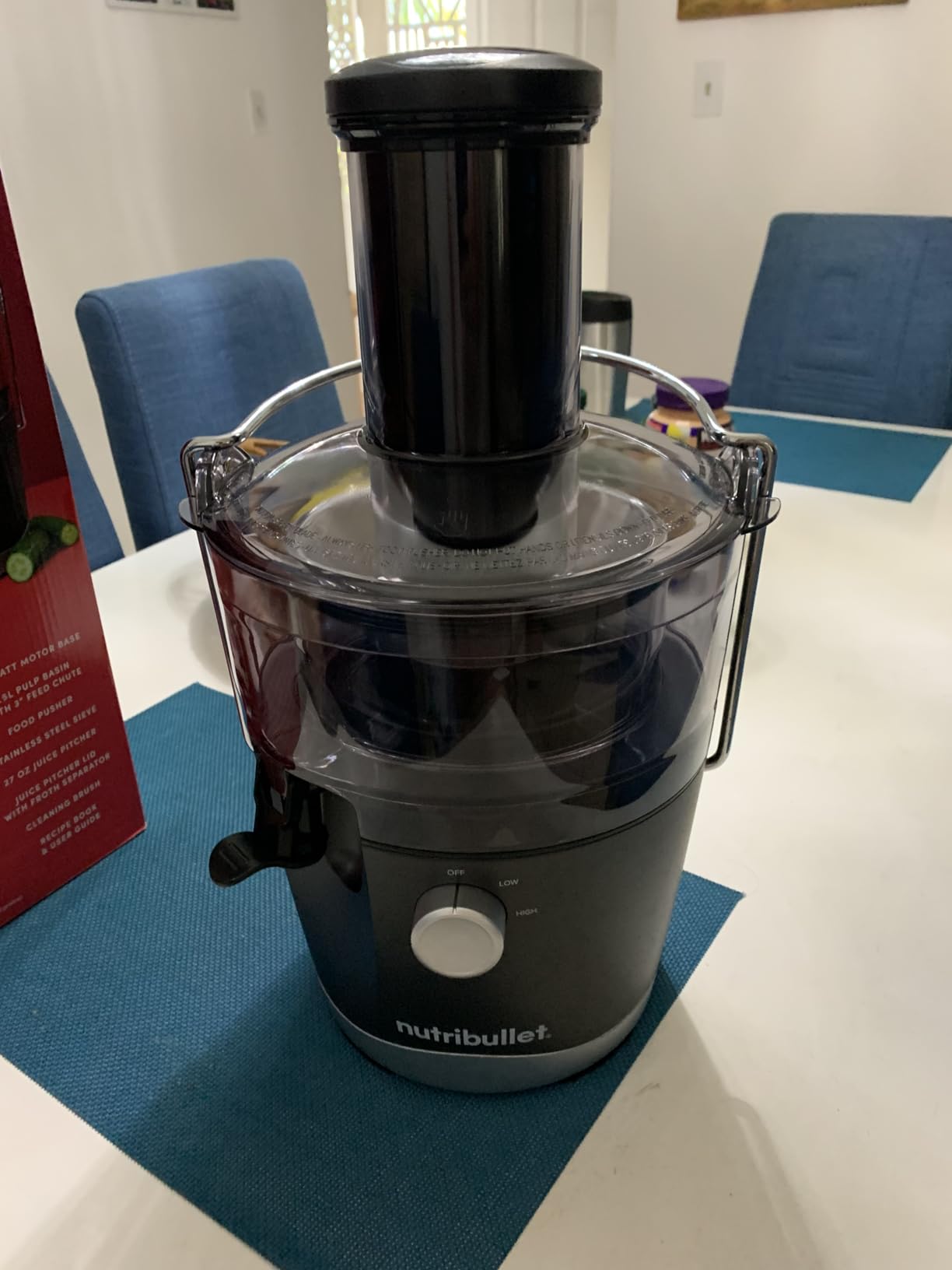 NutriBullet Juicer Centrifugal Juicer Machine for Fruit, Vegetables, and Food Prep, 27 Ounces/1.5 Liters, 800 Watts, Gray NBJ50100 - Customer Photo 3