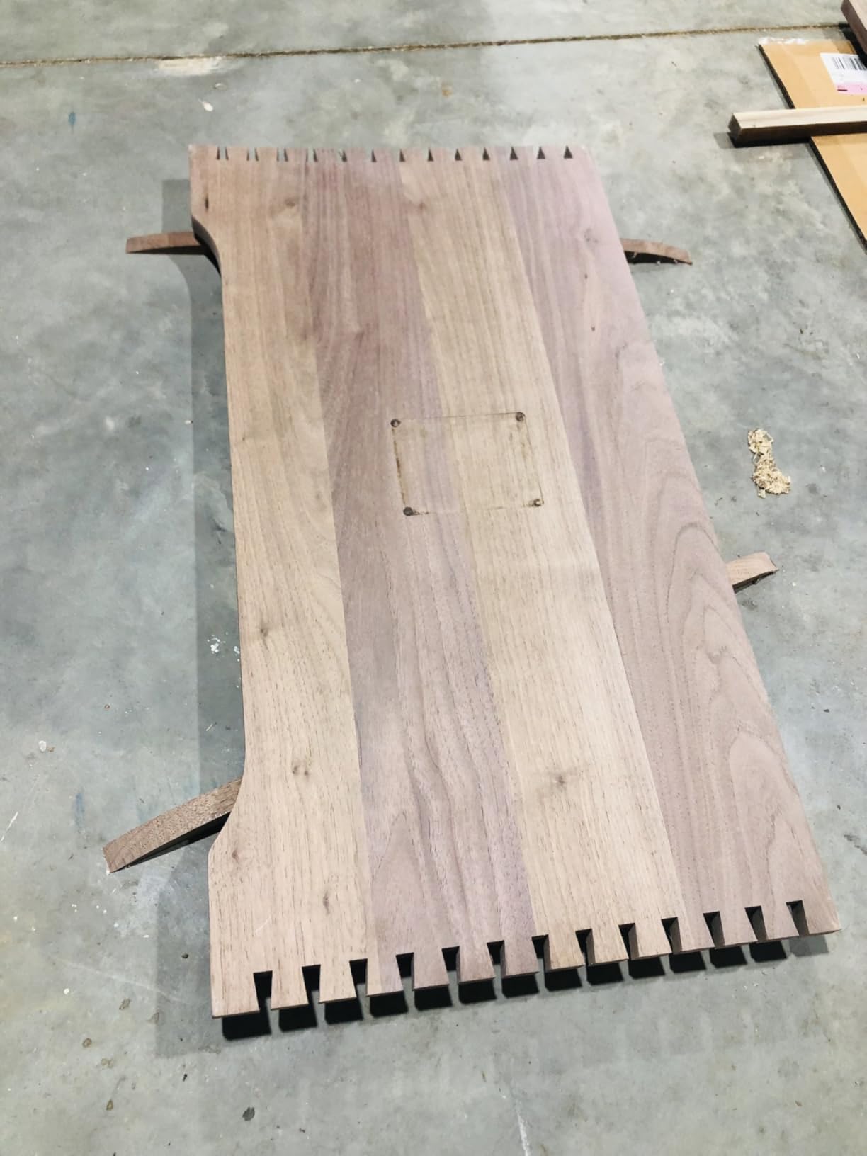 Peachtree Dovetail Jig Master System with Two Anodized Aluminum Tracks, Two Clamps, One Flush Trim Router Bit, One Dovetail Router Bit and Extendable Aluminum Jig Template - Customer Photo 2