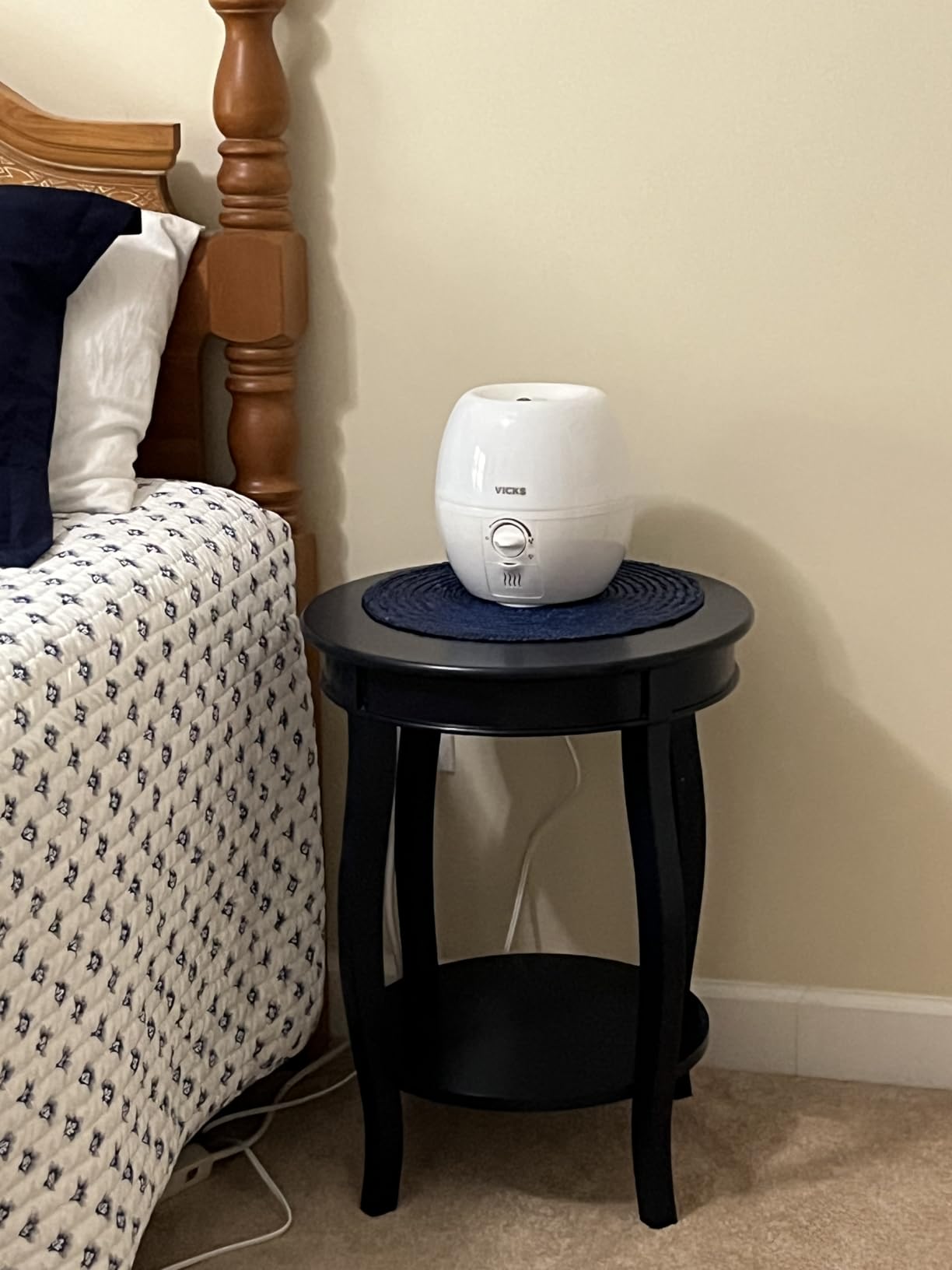 Vicks 3-in-1 SleepyTime Humidifier, No. 1 Brand Recommended by Pediatricians*. Cool Mist Humidifier with Night-Light, and Essential Oil Diffuser for Baby and Kids rooms. Visible Cool Mist, White. - Customer Photo 1