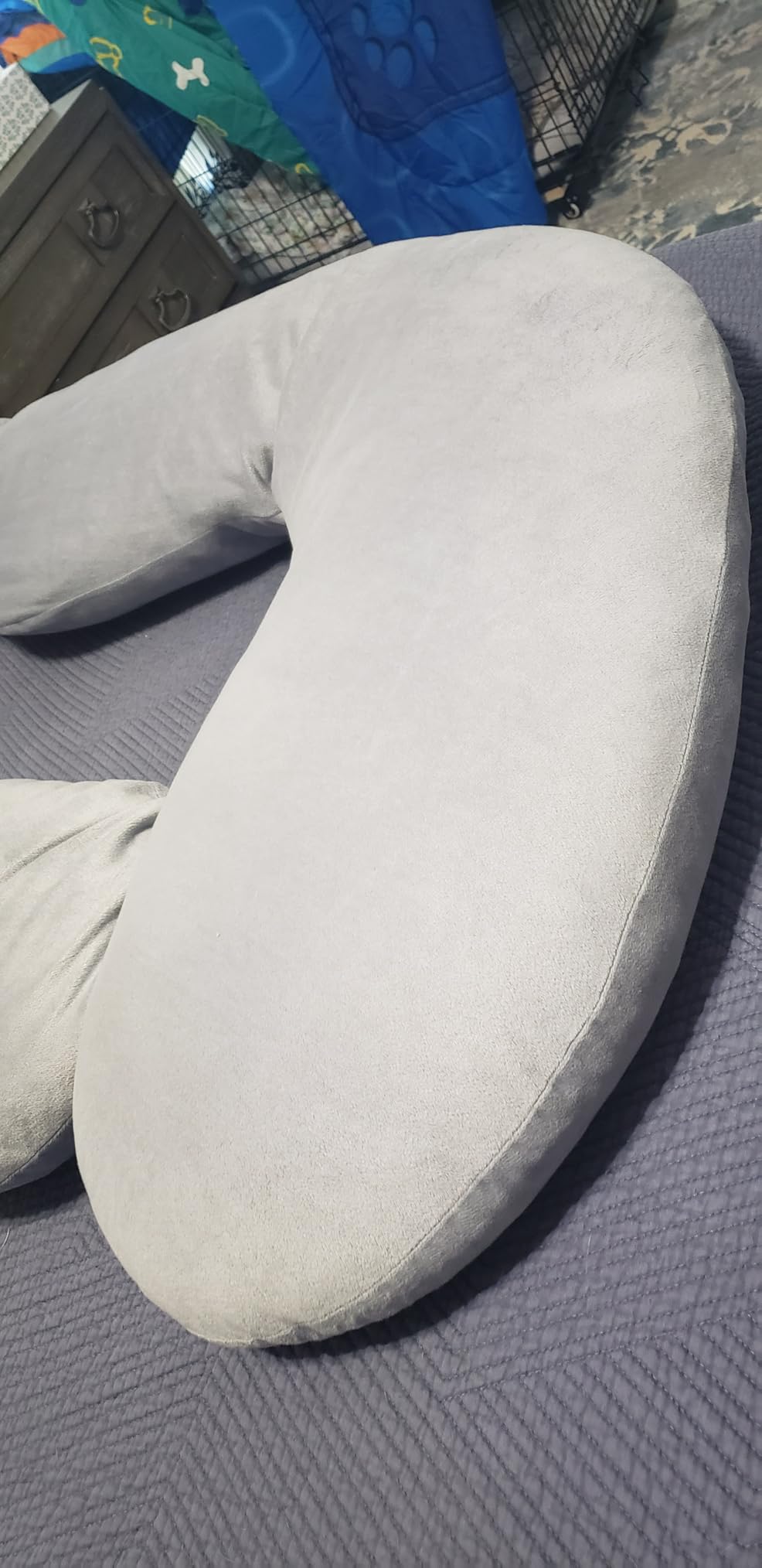 Momcozy Pregnancy Pillows for Sleeping, U Shaped Full Body Maternity Pillow with Removable Cover - Support for Back, Legs, Belly, HIPS for Pregnant Women, 57 Inch Pregnancy Pillow for Women, Grey - Customer Photo 2