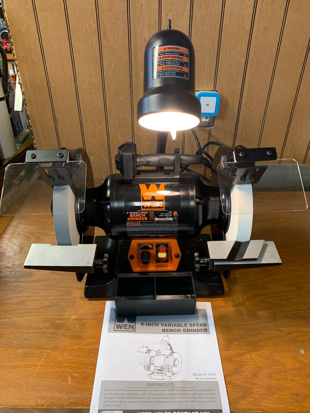 WEN BG4280 5-Amp 8-Inch Variable Speed Bench Grinder with Flexible Work Light - Customer Photo 1