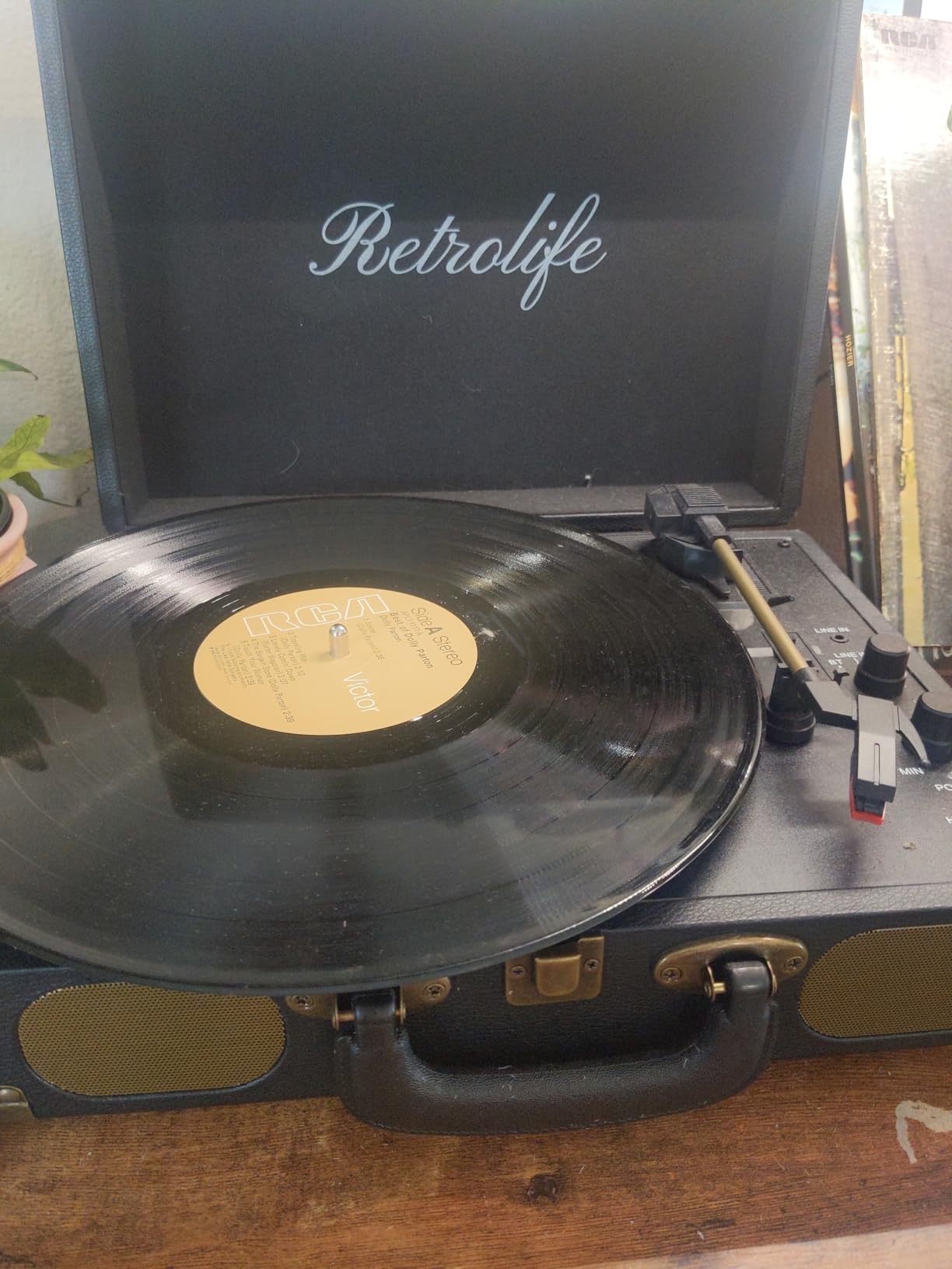 Retrolife Vinyl Record Player 3-Speed Bluetooth Suitcase Portable Belt-Driven Record Player with Built-in Speakers RCA Line Out AUX in Headphone Jack Vintage Turntable - Customer Photo 2 - RosenberryRooms