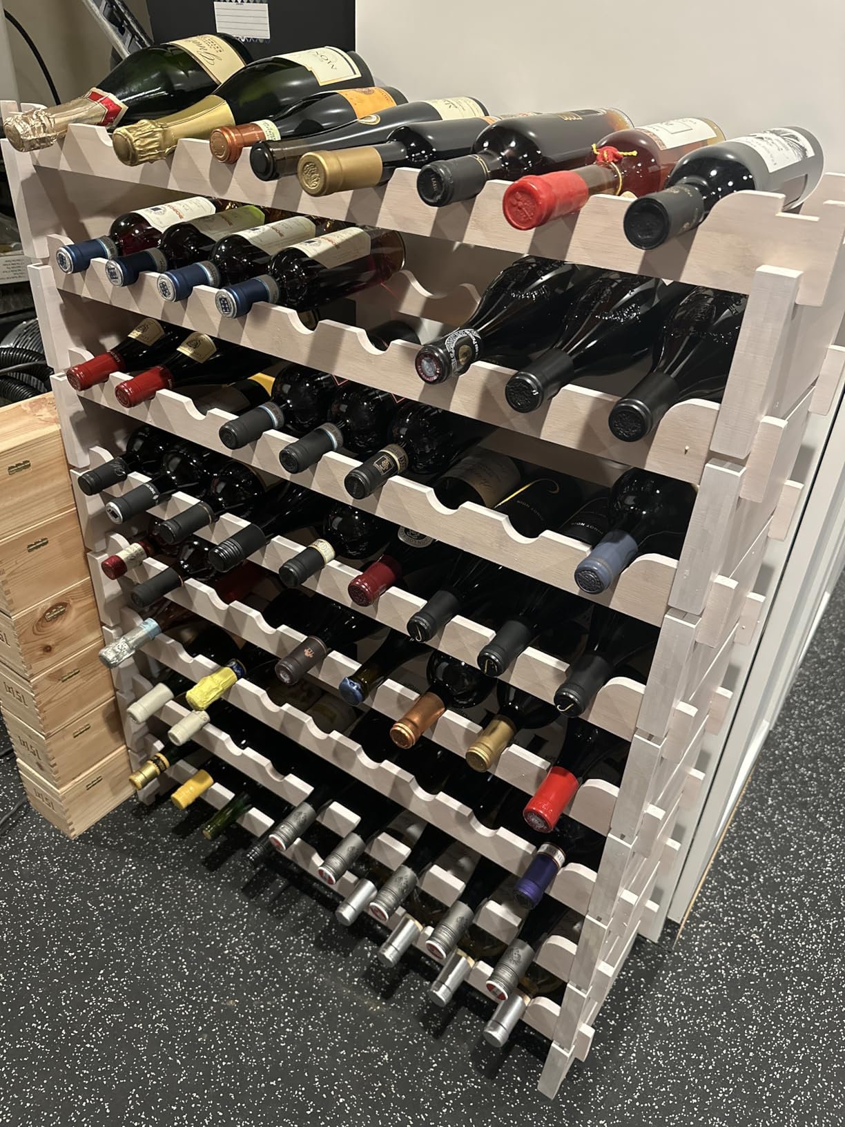 NutriChef Bamboo Stackable Wine Rack, 8-Tier 72 Bottle Capacity Wine Racks Free Standing Floor, No Tools Assembly, Modular Storage Display Shelf for Kitchen and Cellar 33.5